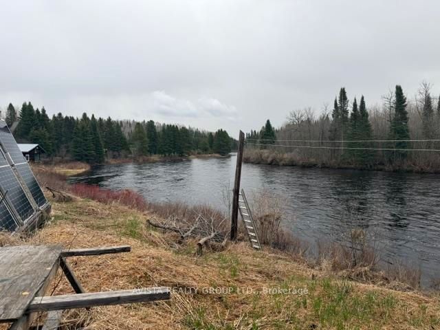 7073 Hwy 11 - 17, Thunder Bay Remote Area, ON P0T 1X0 photo 4