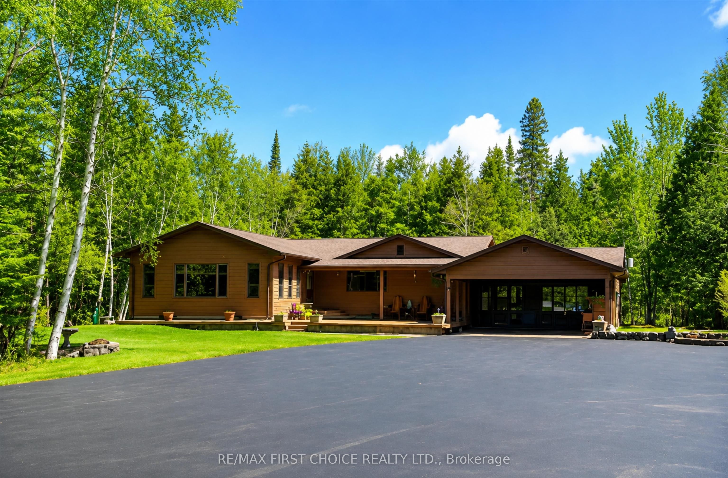 1558 HWY 71, Sioux Narrows-Nestor Falls, ON P0W 1E0