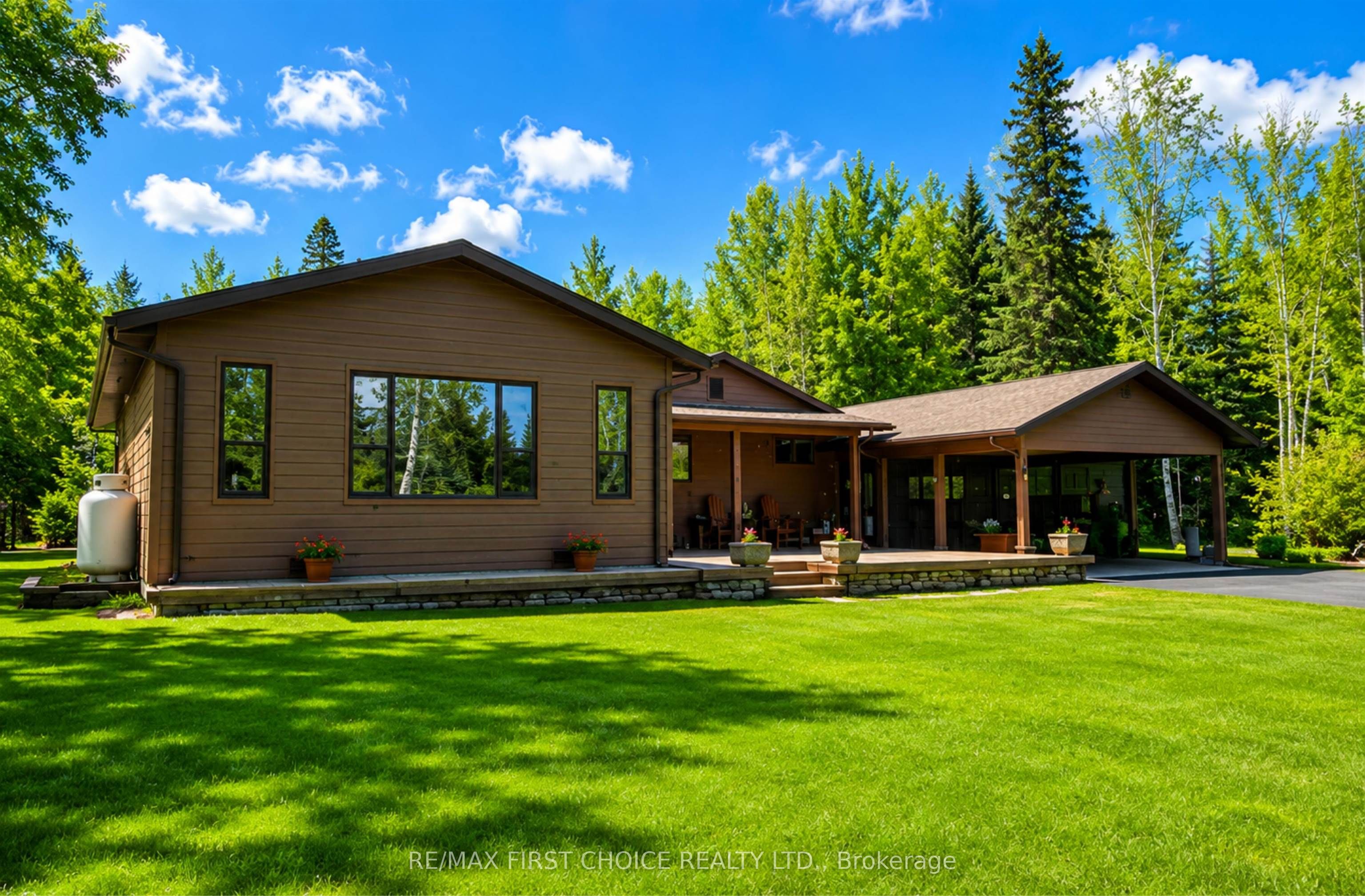 1558 HWY 71, Sioux Narrows-Nestor Falls, ON P0W 1E0 photo 4