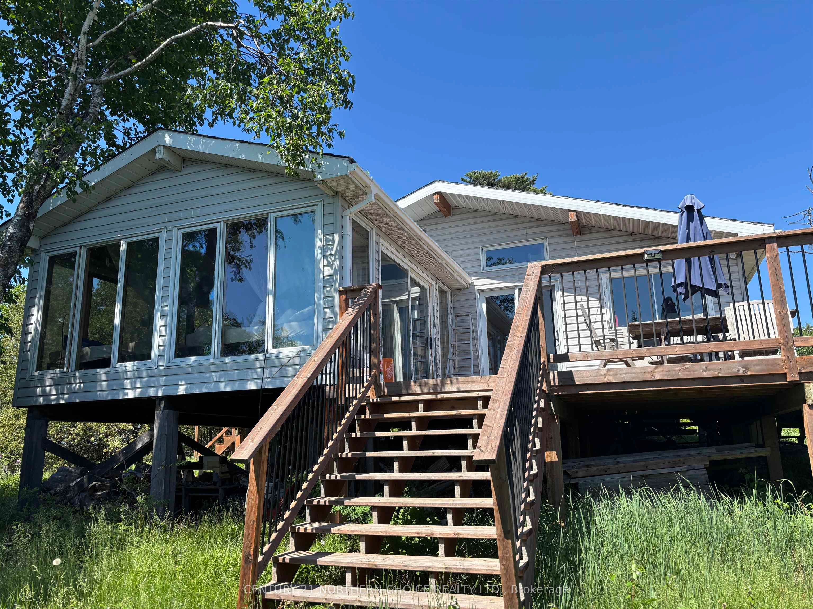JO176 SHOAL LAKE, Kenora Remote Area, ON P0X 1E0