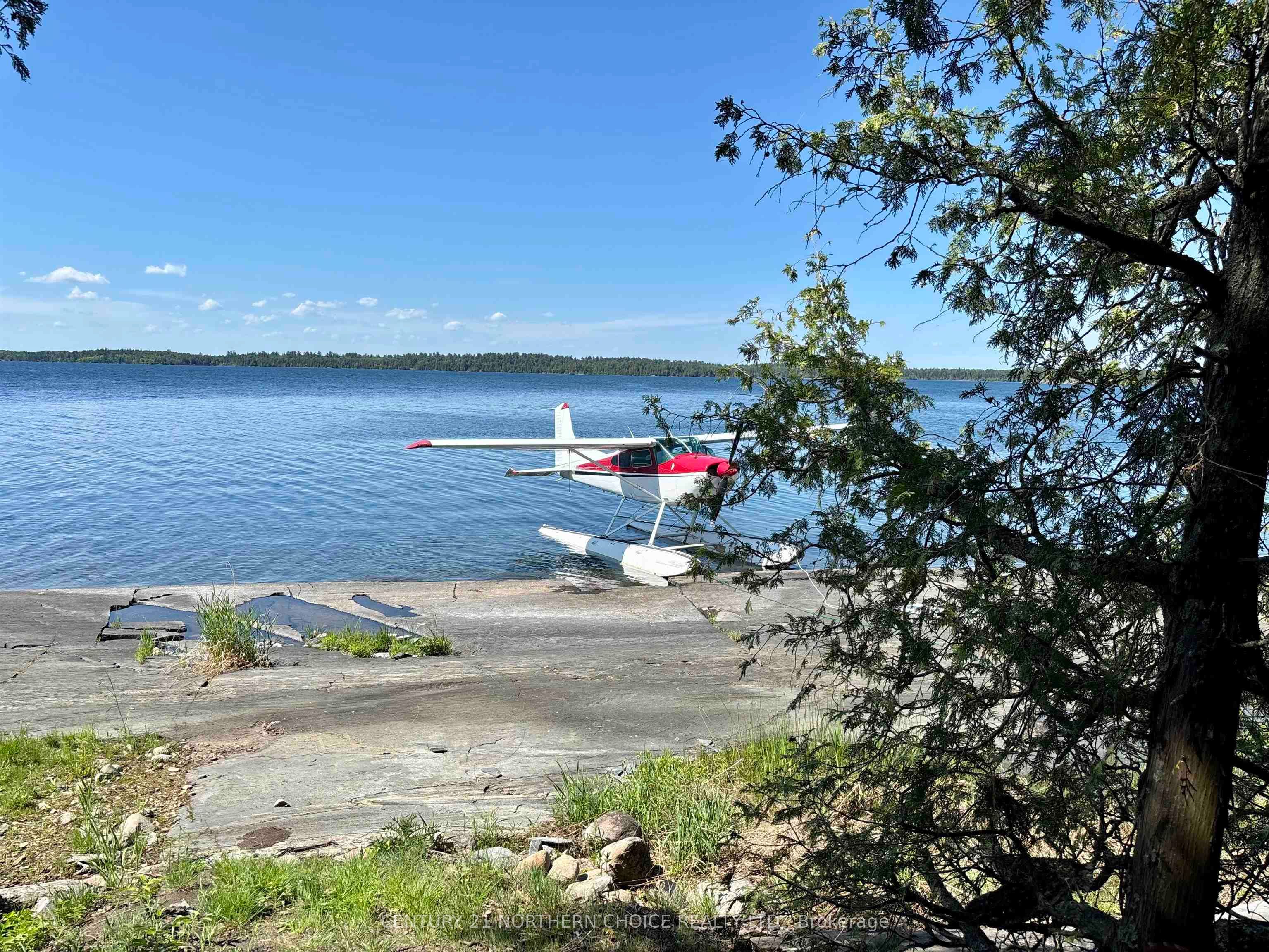 JO176 SHOAL LAKE, Kenora Remote Area, ON P0X 1E0 photo 5
