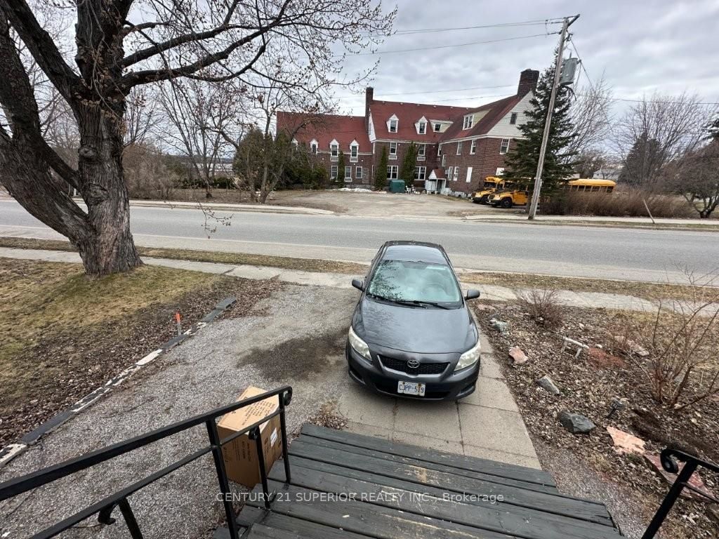 19 White Boulevard, Red Rock, ON P0T 2P0 photo 4