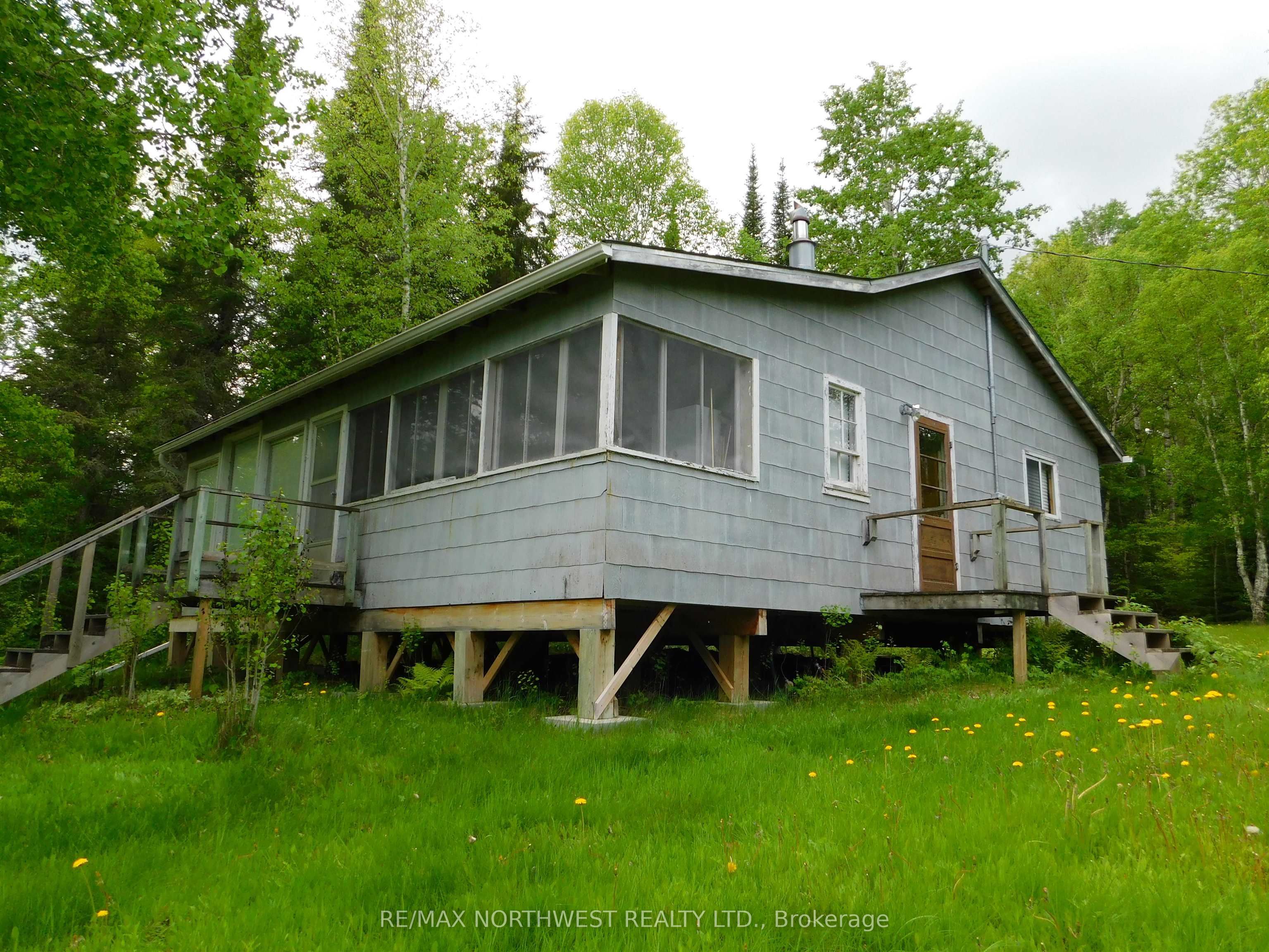 150 White Wing Road, Ear Falls, ON P0V 1T0 photo 3