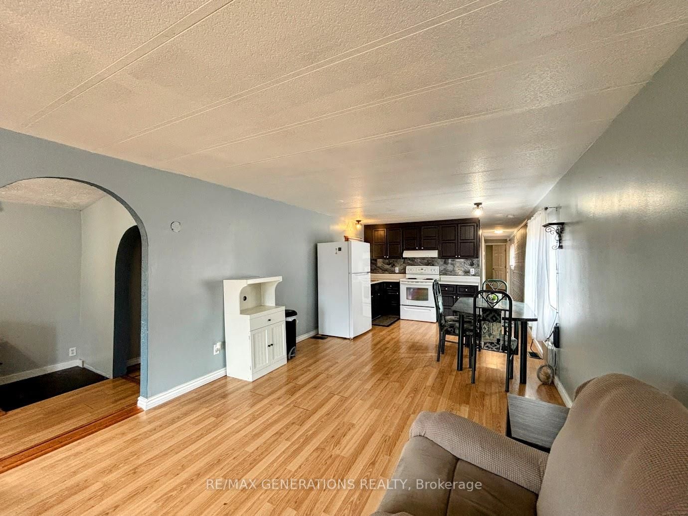 25 Coveney Street, Marathon, ON P0T 2E0 photo 5