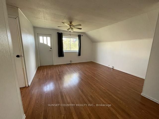 180 Third Street, Dryden, ON P8N 2W1 photo 4