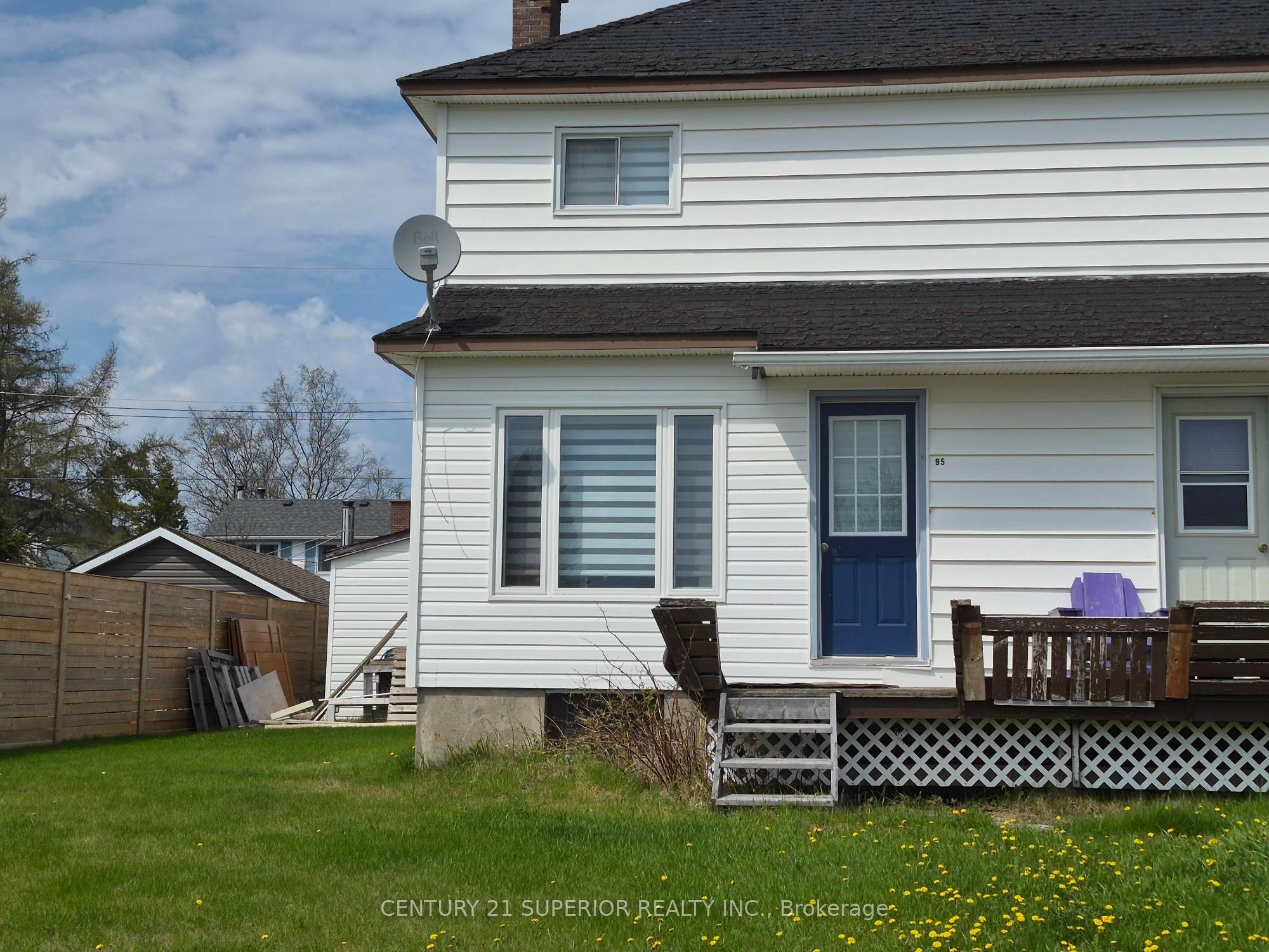 95 Yawkey Ave, Marathon, ON P0T 2E0