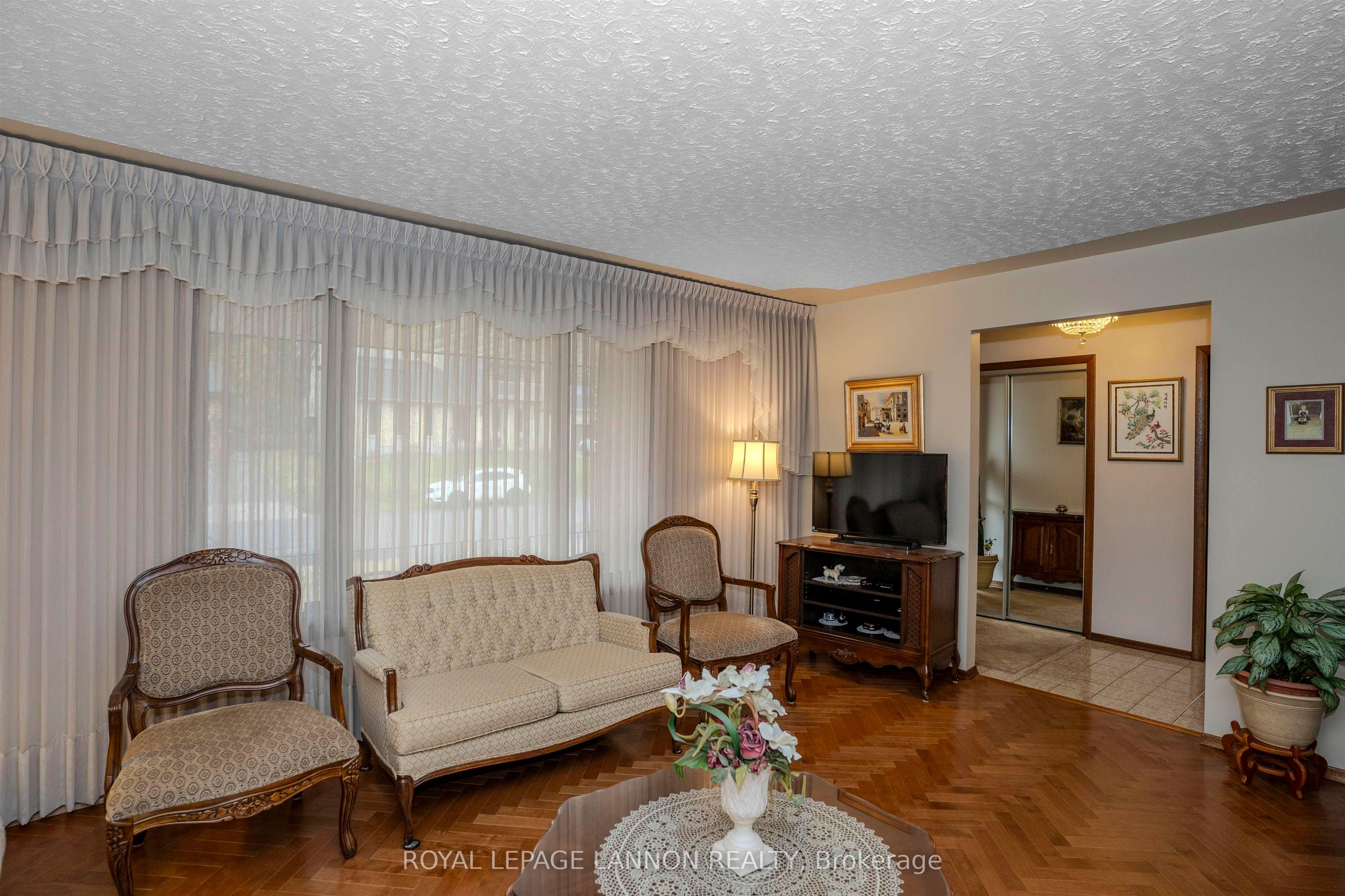 149 Masters Street, Thunder Bay, ON P7B 6L6 photo 3