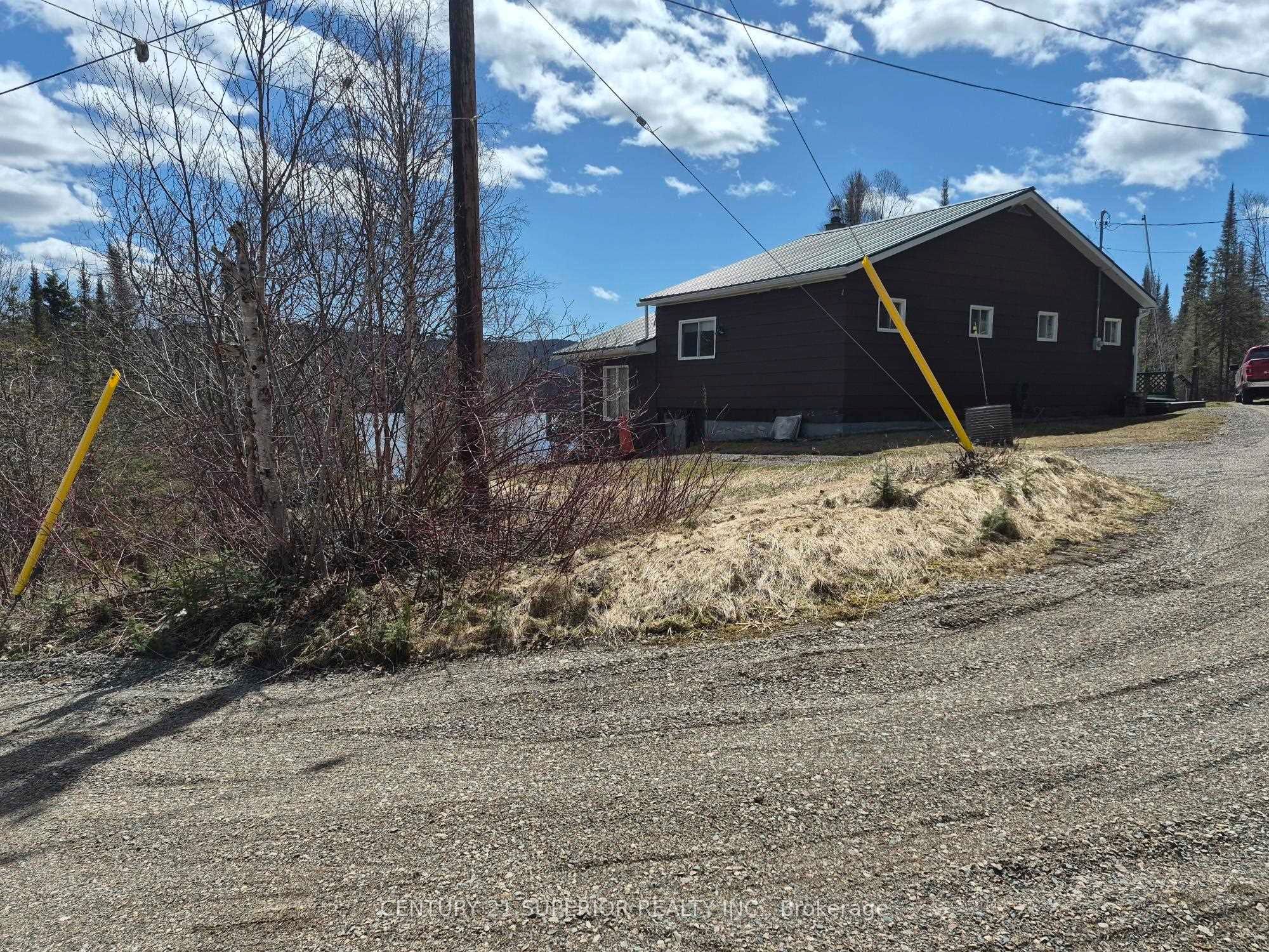 8 Jackfish Lake Road N, Thunder Bay Remote Area, ON P0T 2W0 photo 3