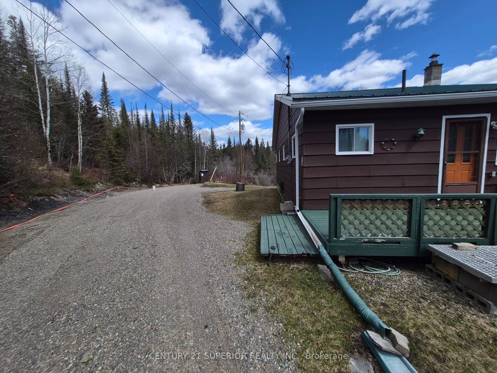 8 Jackfish Lake Road N, Thunder Bay Remote Area, ON P0T 2W0 photo 5