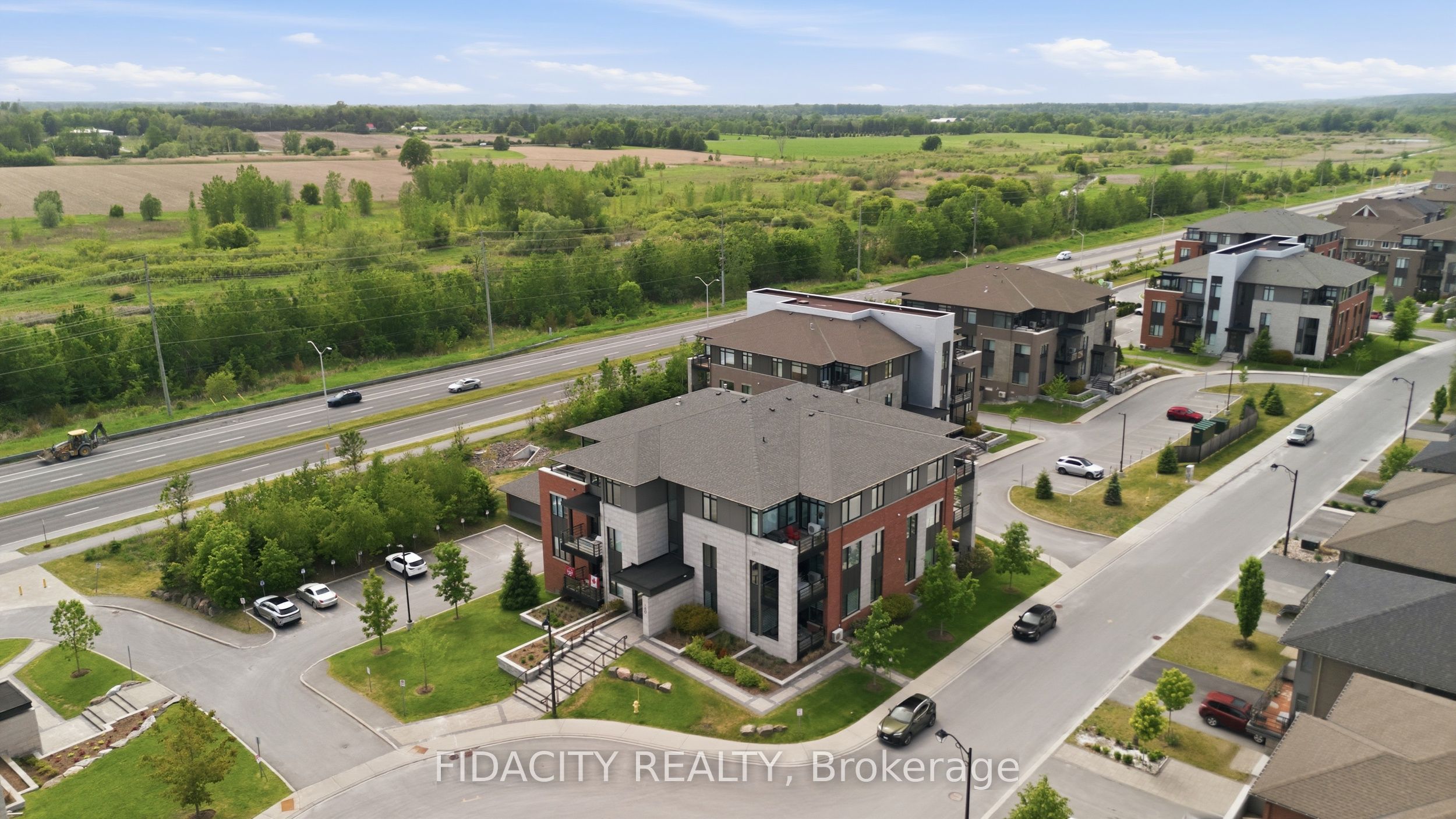 180 Boundstone Way 301, Kanata, ON K2T 0M9 photo 2