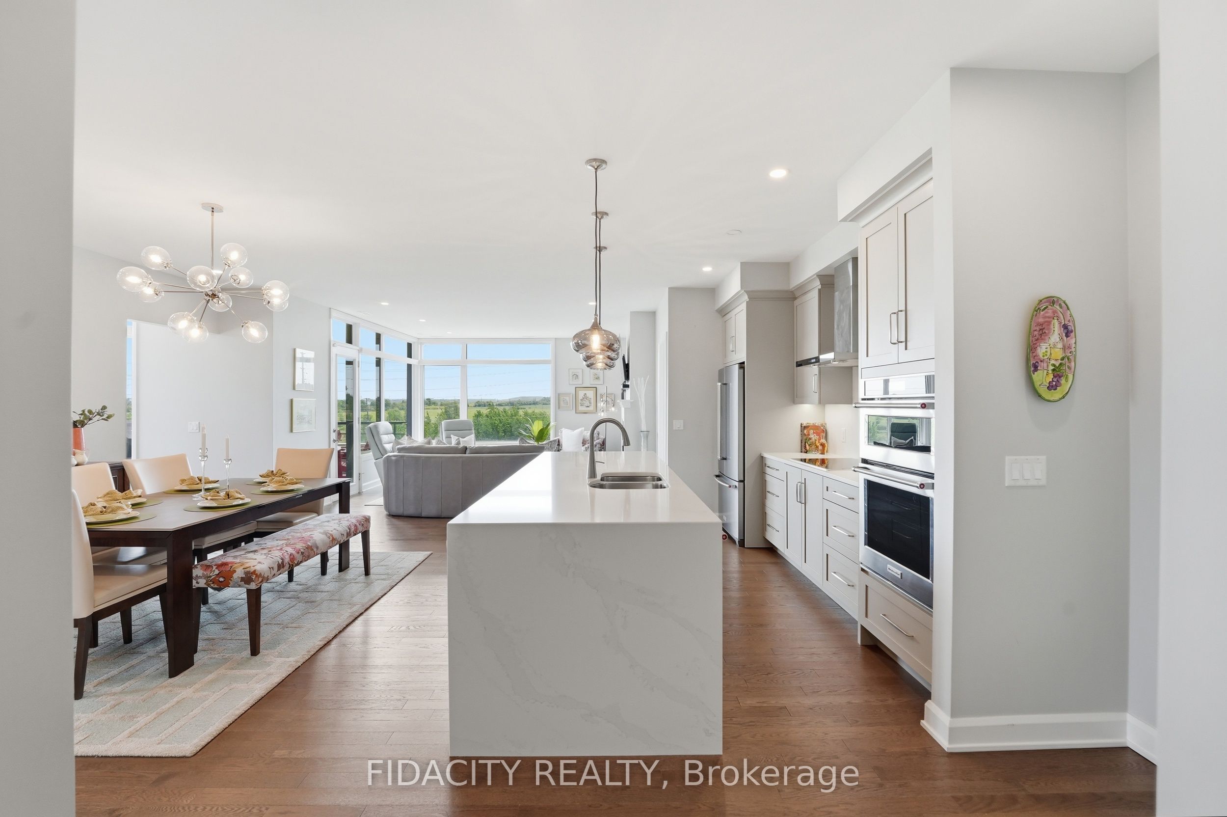 180 Boundstone Way 301, Kanata, ON K2T 0M9 photo 3