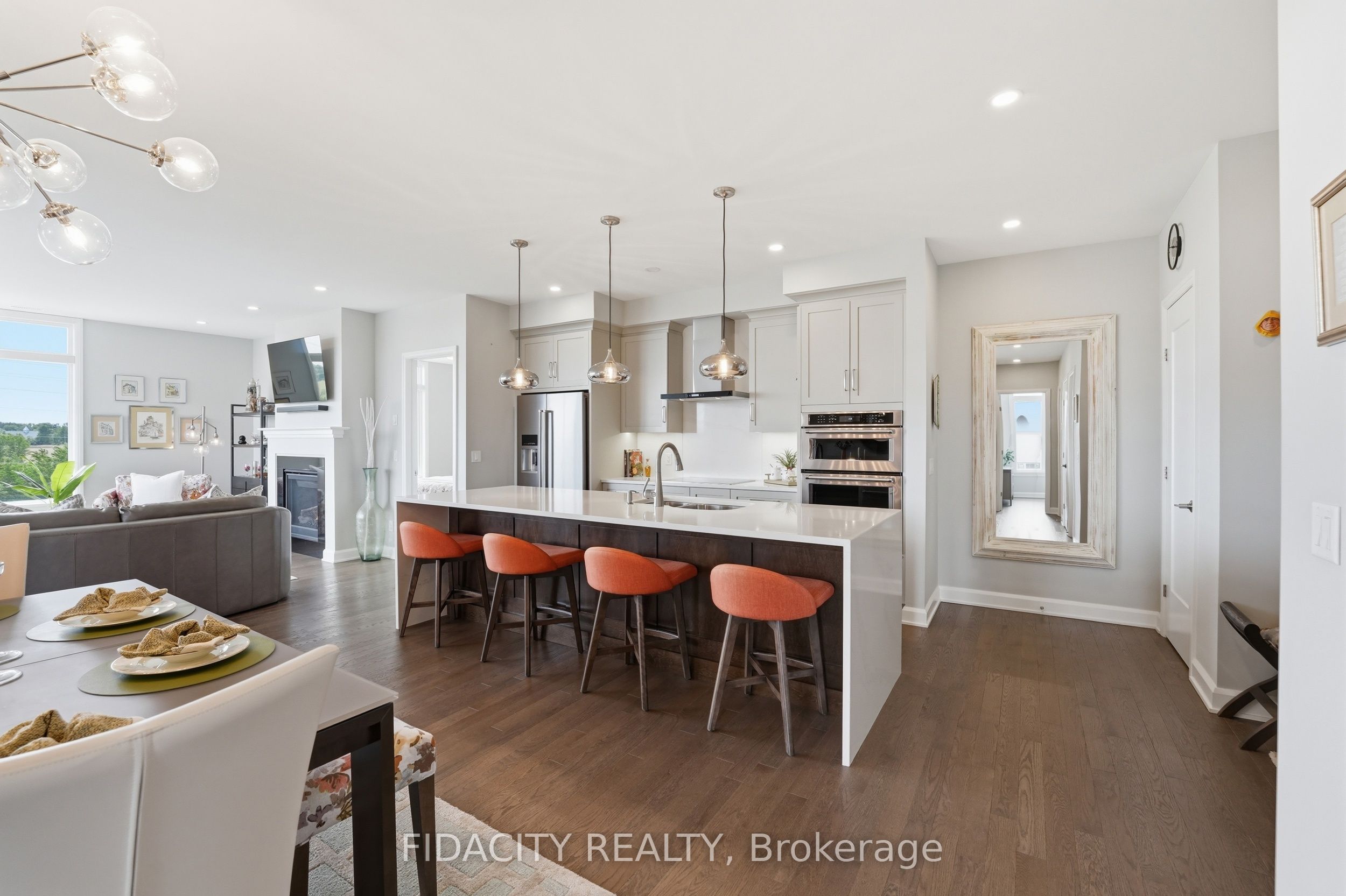 180 Boundstone Way 301, Kanata, ON K2T 0M9 photo 4