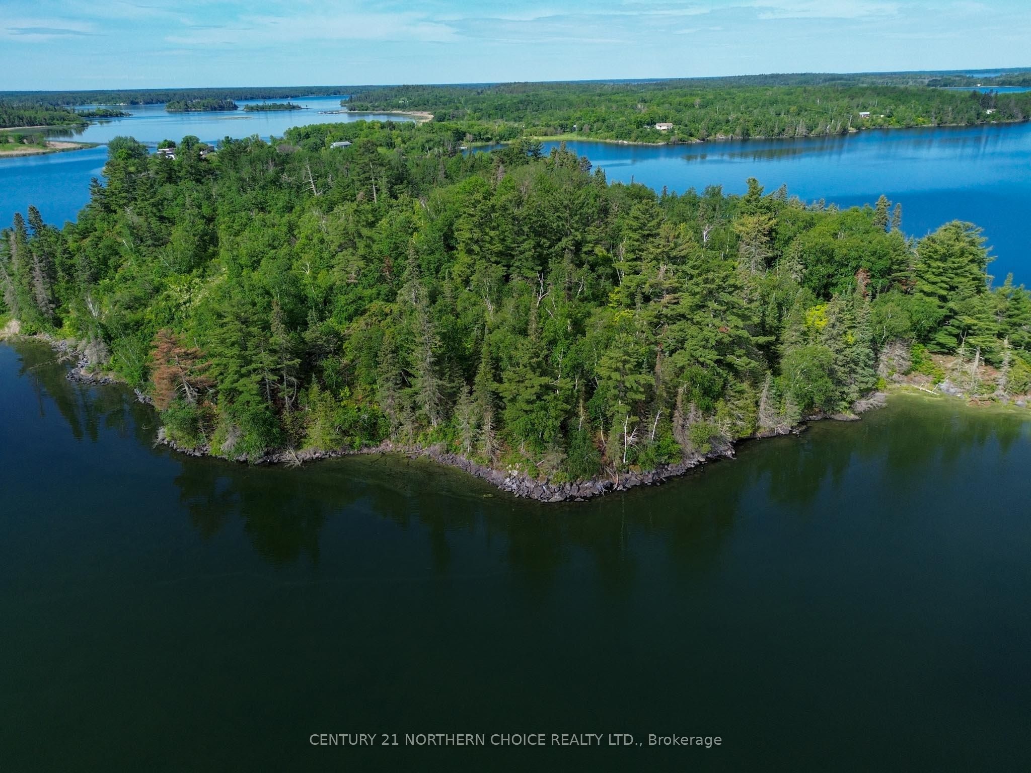 JO185 SHOAL LAKE, Kenora Remote Area, ON P0X 1E0 photo 4
