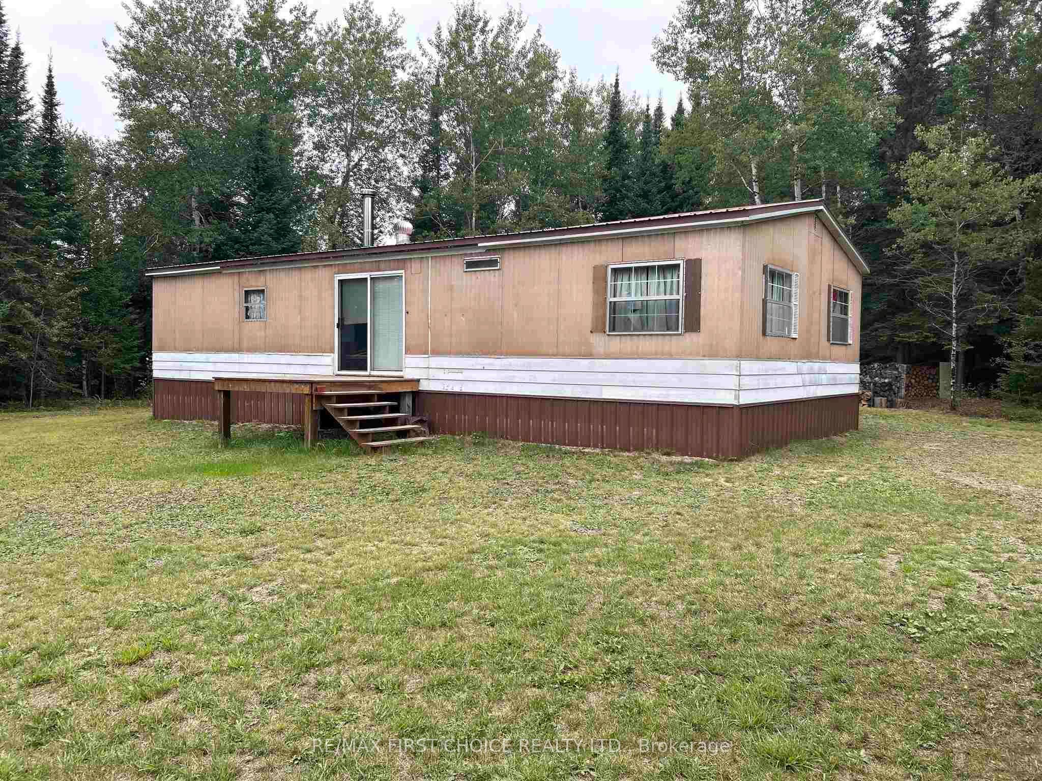 1 Bear Camp, Machin, ON P0V 1S0 photo 2