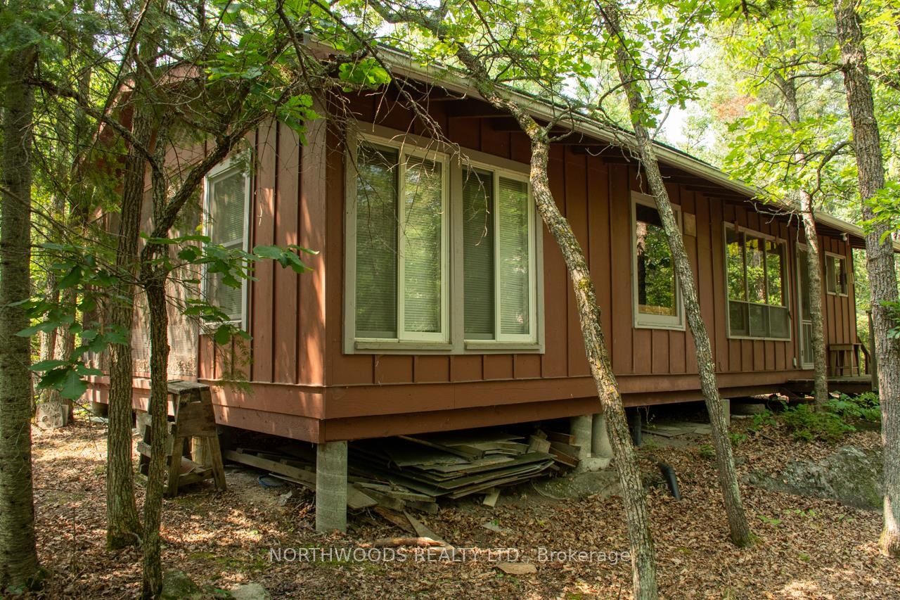 40 Ottilie Road, Lake of the Woods, ON P0W 1J0 photo 2