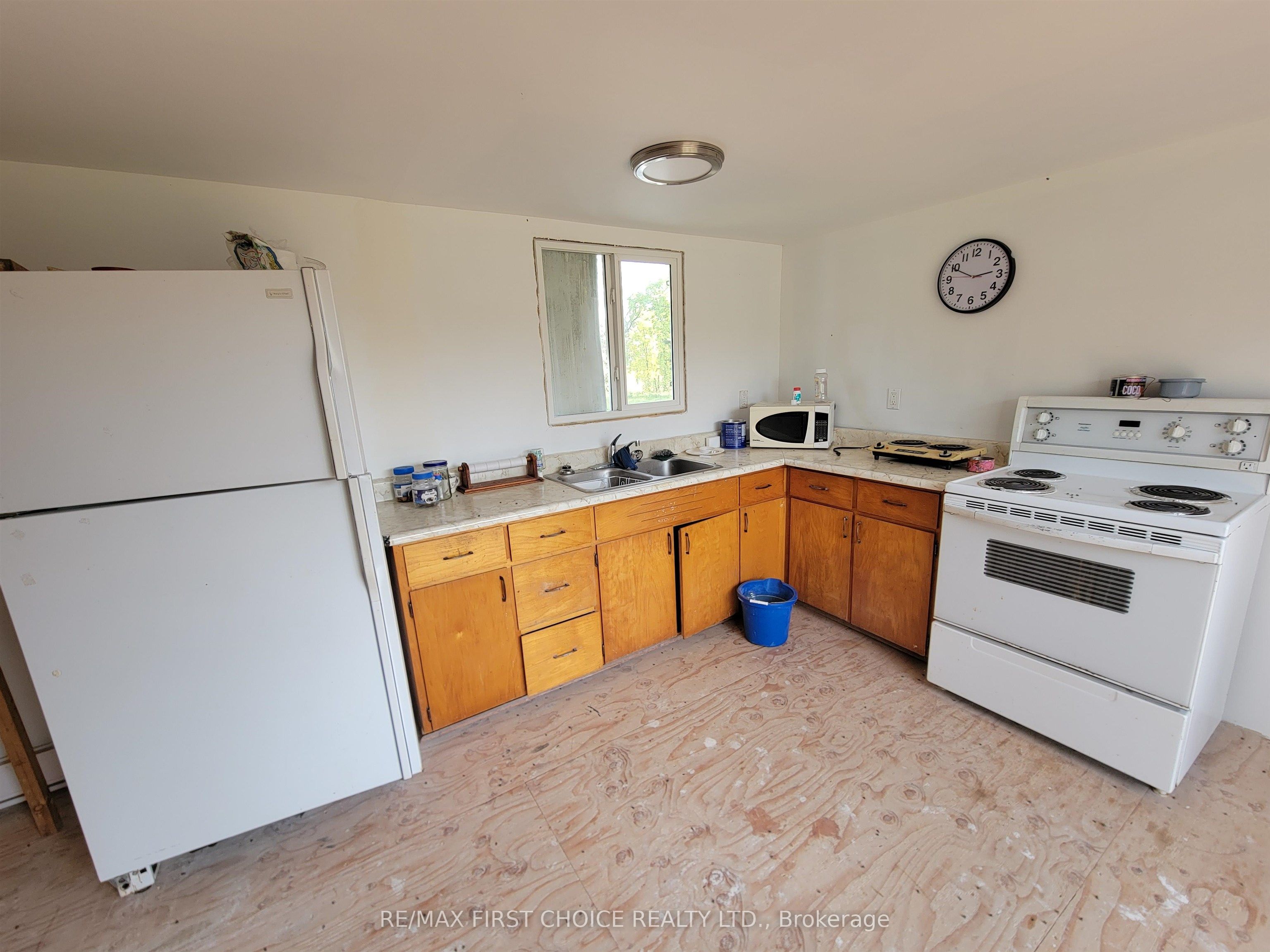 37 Jewett Rd, Morley, ON P0W 1N0 photo 2