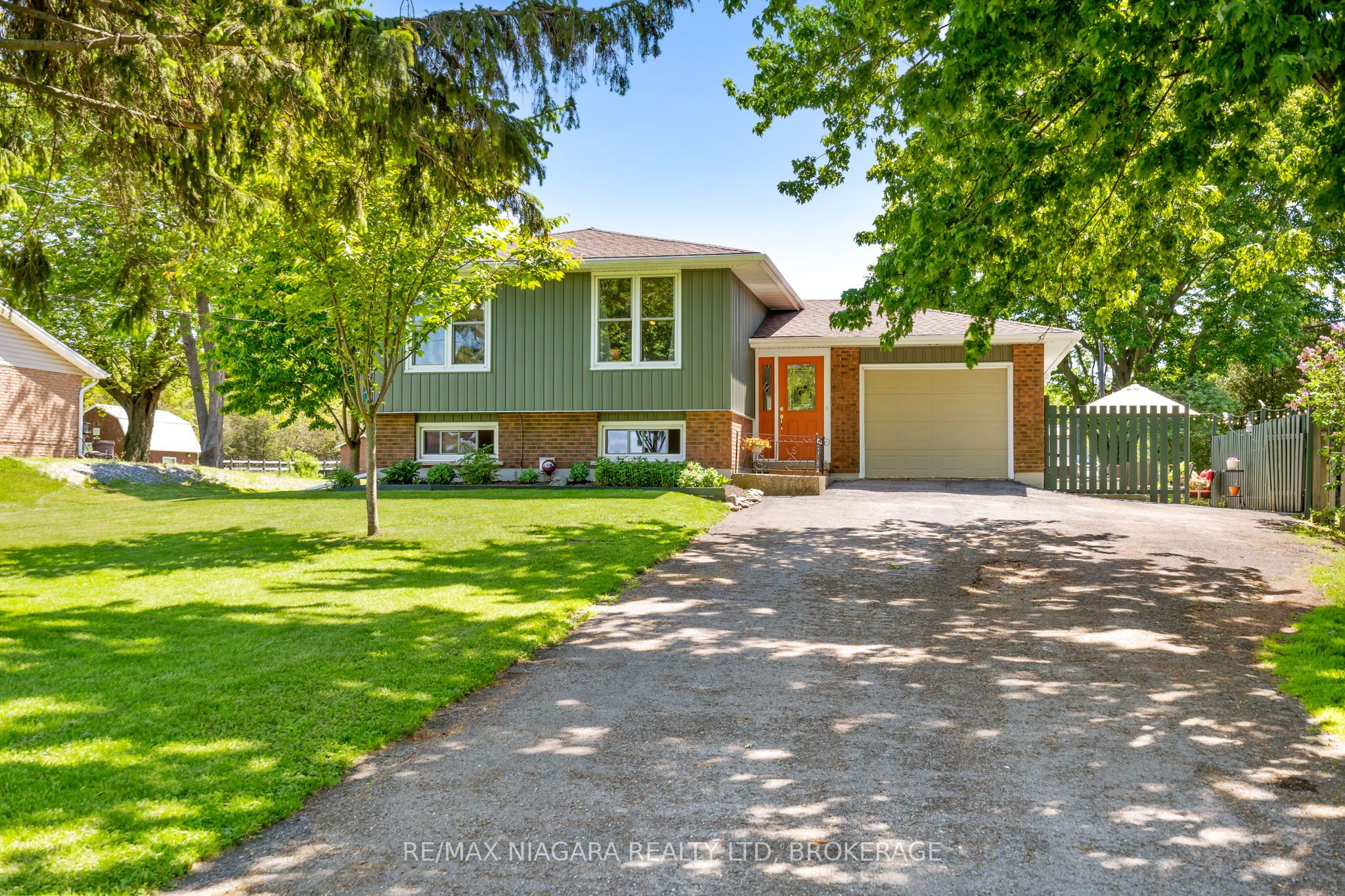 11611 Burnaby Road, Wainfleet, ON L0S 1V0 photo 3