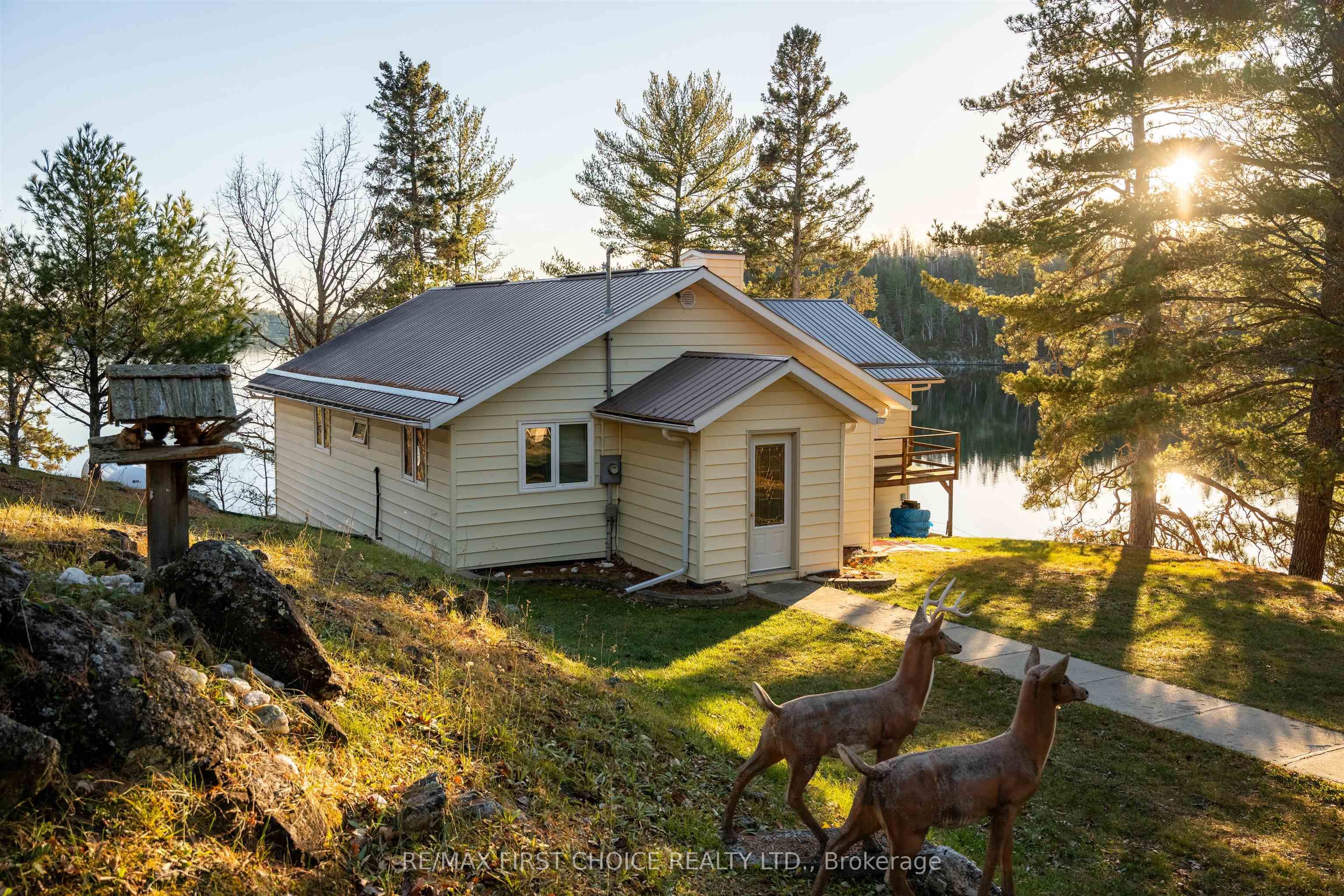 21 Tinker's Road, Sioux Narrows-Nestor Falls, ON P0X 1K0
