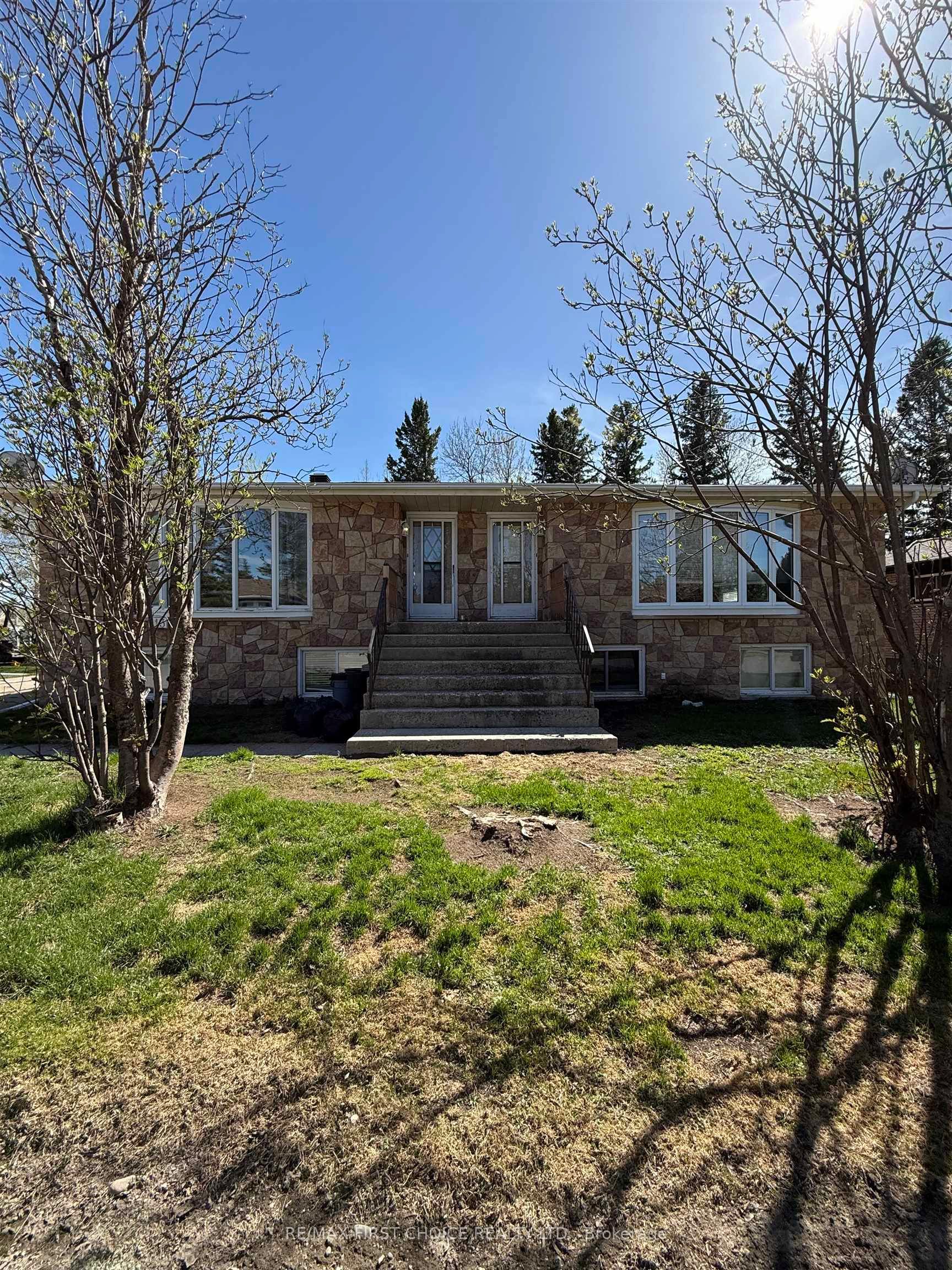 113 Cedar Crescent, Greenstone, ON P0T 2A0 photo 4
