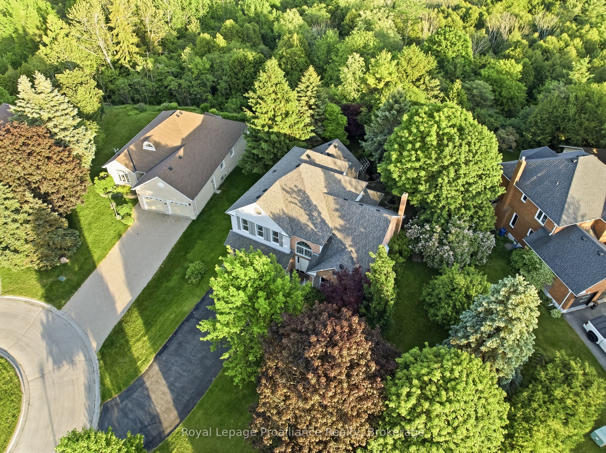 11 Gibson Place, Port Hope, ON L1A 4G8 photo 2