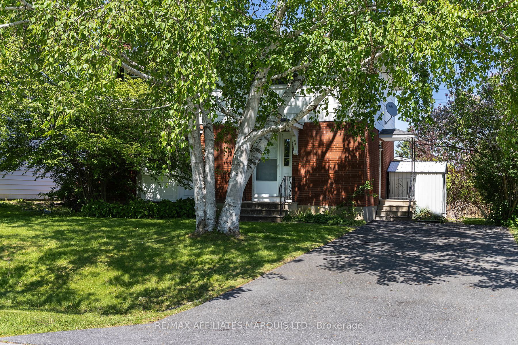 22 Orchard Way, South Dundas, ON K0C 1X0 photo 2