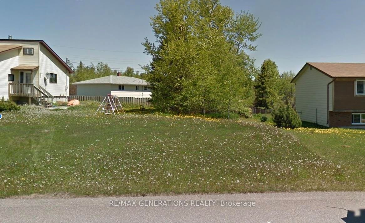 19 Eastgrove Crescent, Terrace Bay, ON P0T 2W0 photo 2