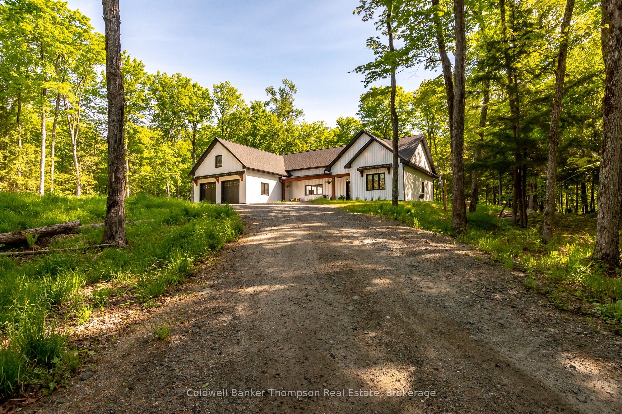 960 Brunel Road, Huntsville, ON P1H 2J3