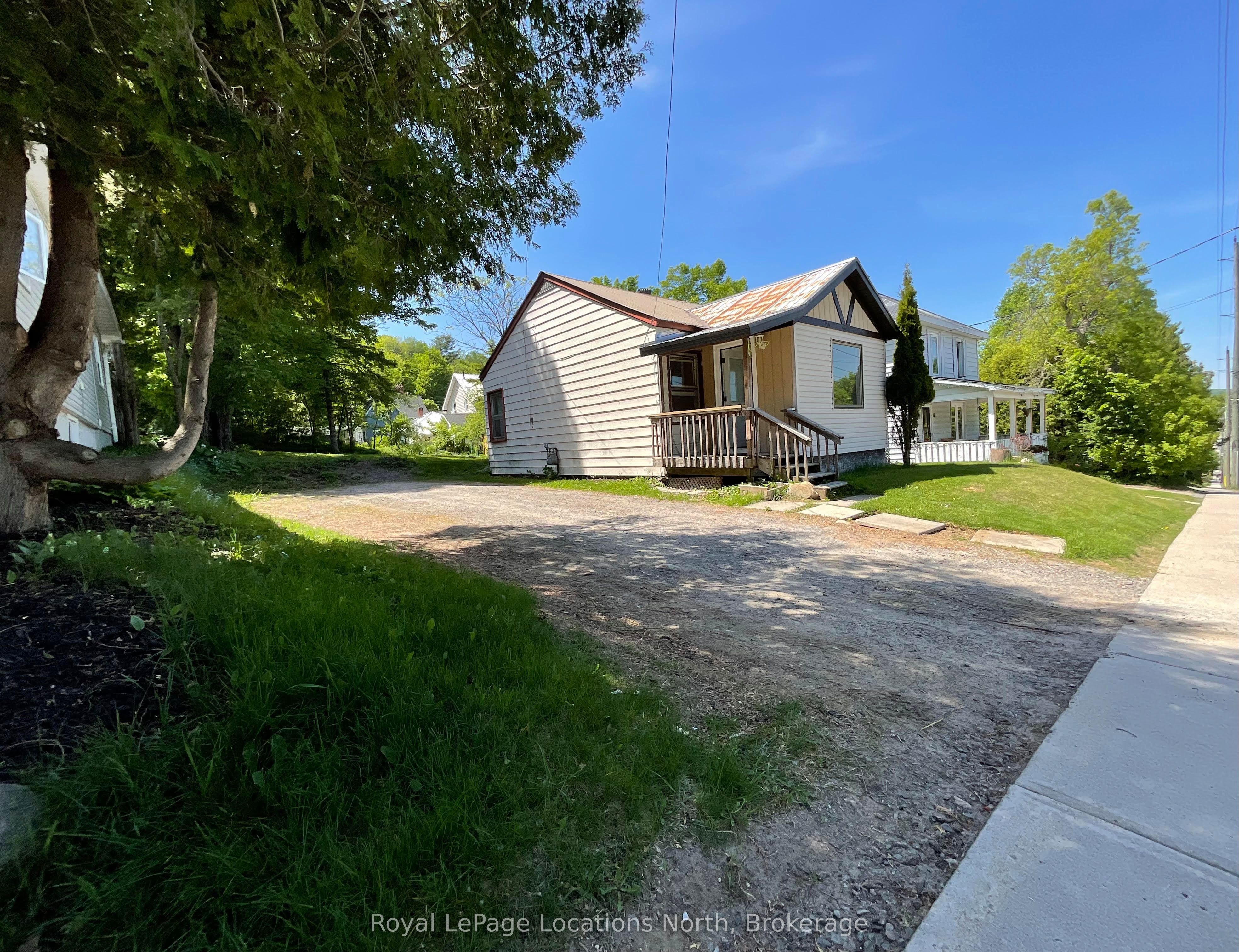 49 Centre Street S, Huntsville, ON P1H 1T5 photo 5