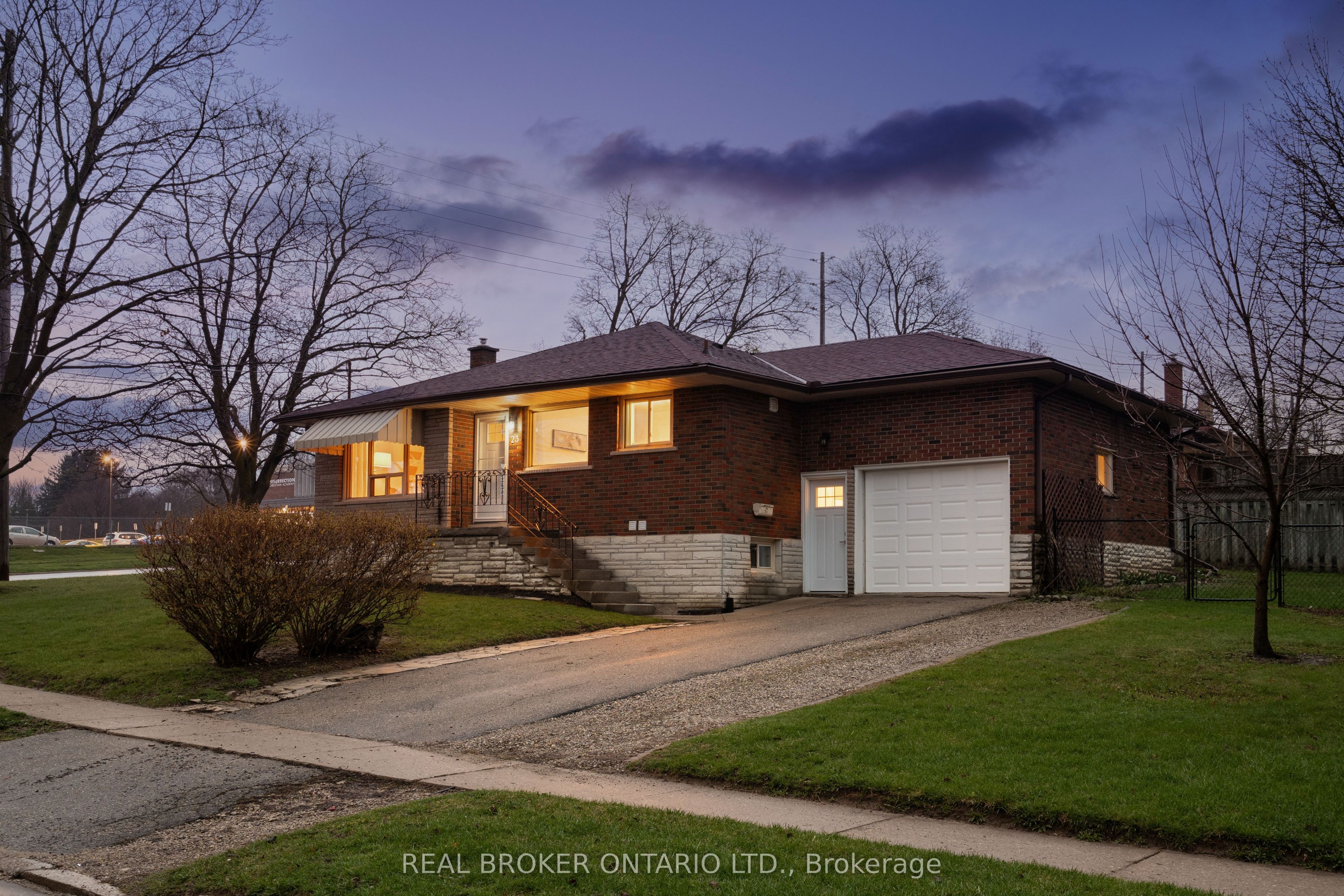 23 Knightswood Boulevard, Guelph, ON N1E 3W3 photo 2