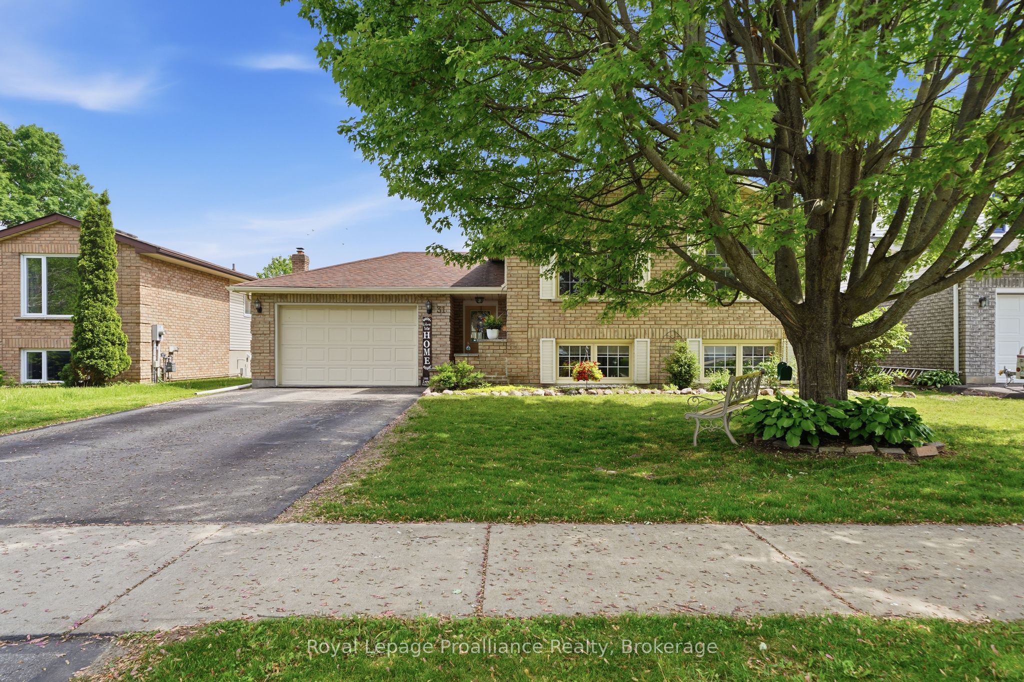 31 Springbrook Crescent, Belleville, ON K8P 5B9 photo 2