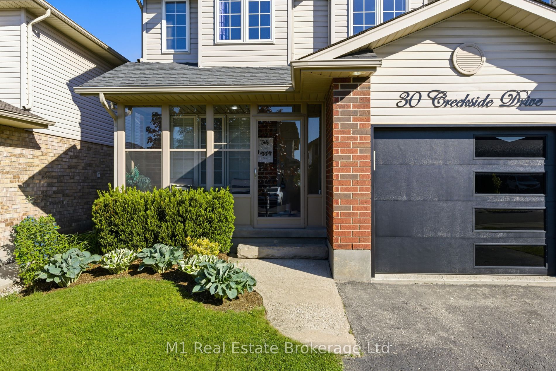 30 Creekside Drive, Guelph, ON N1E 0C2 photo 3