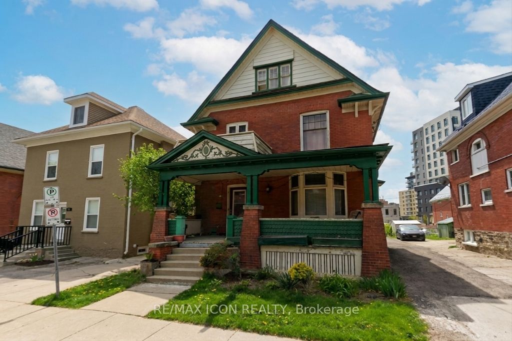 59 Irvin Street, Kitchener, ON N2H 1K7 photo 2