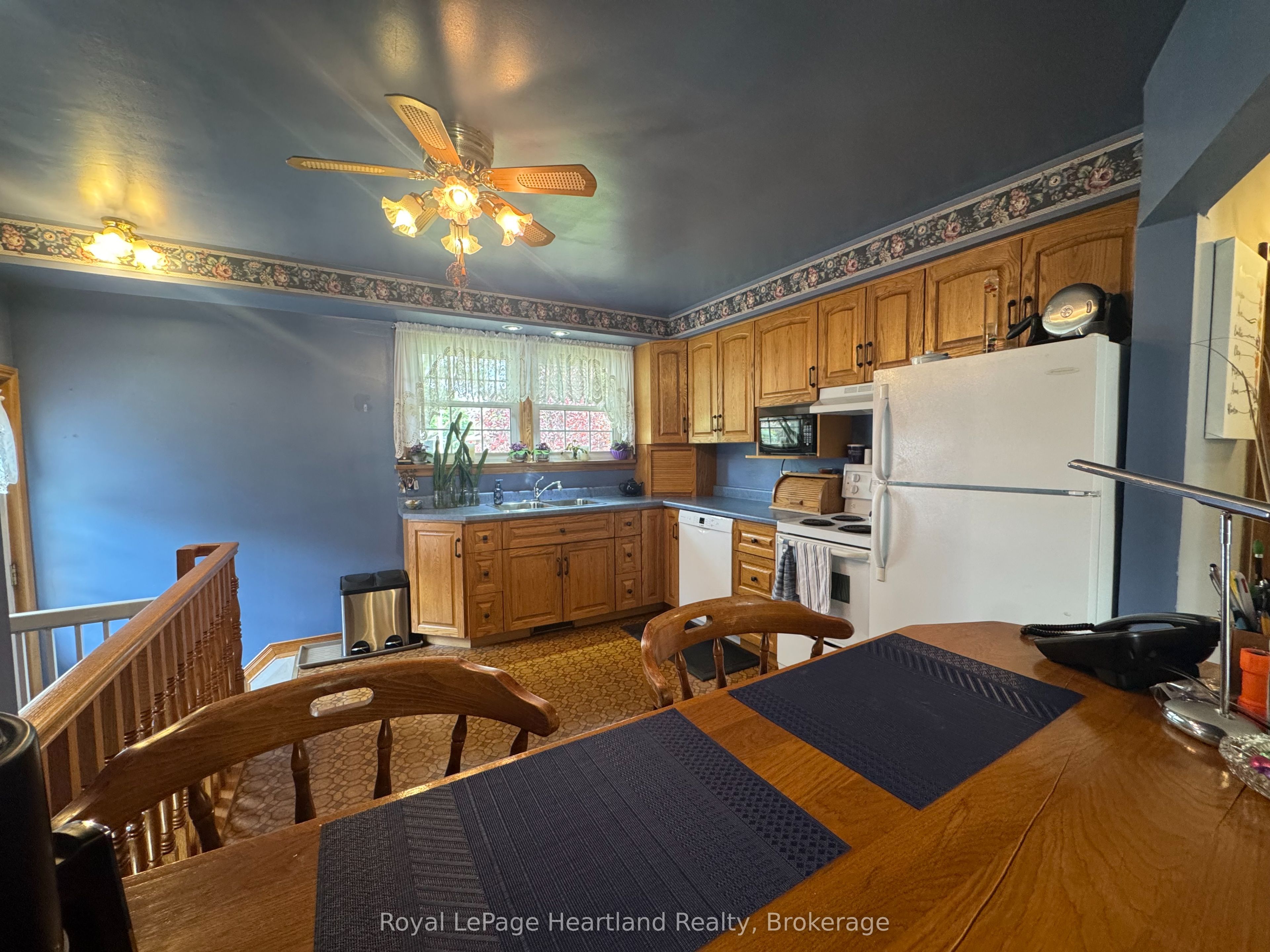 47 McDonald Street, Stratford, ON N5A 4W4 photo 5