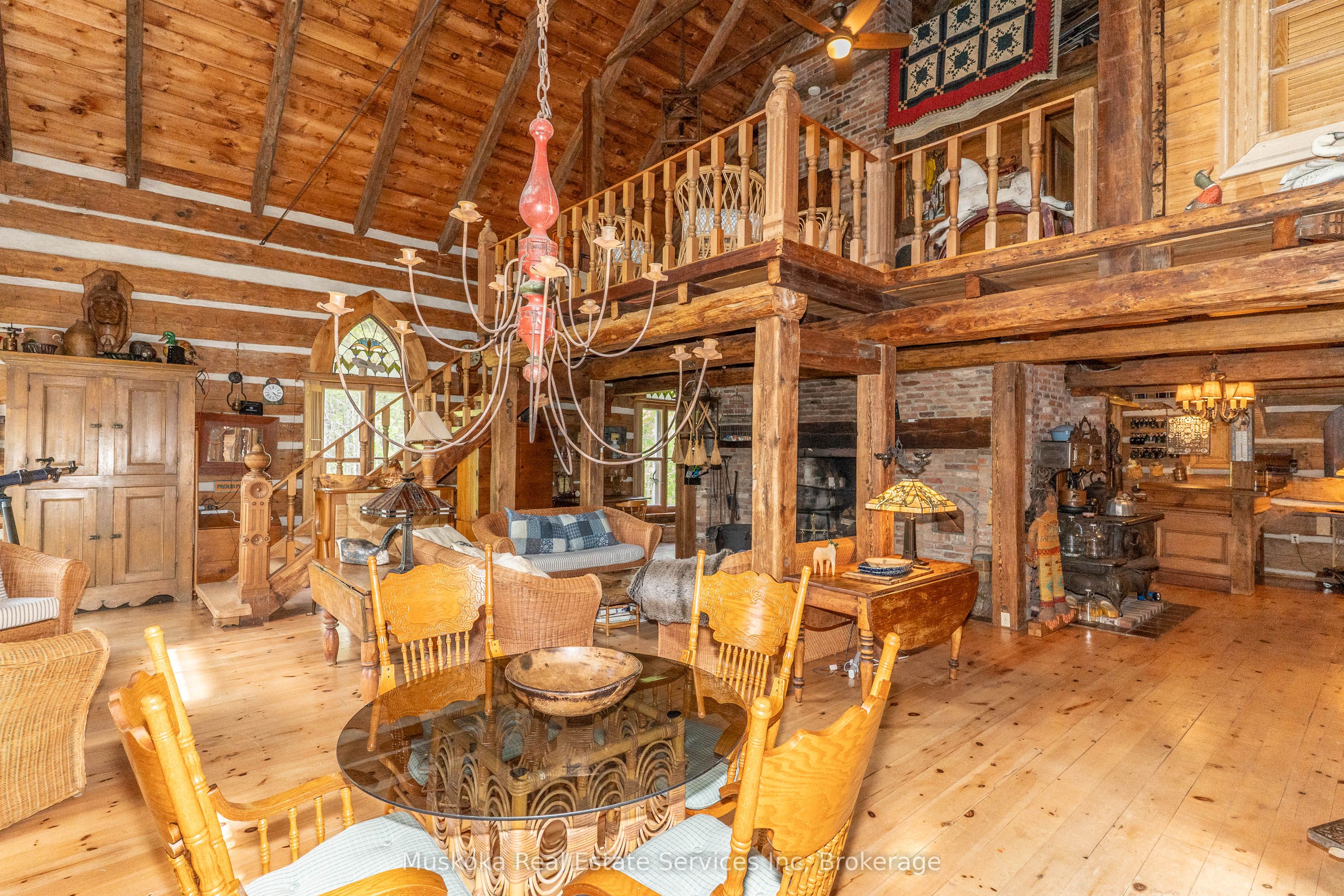 1430 S. Kahshe Lake Road, Gravenhurst, ON P0E 1G0 photo 3