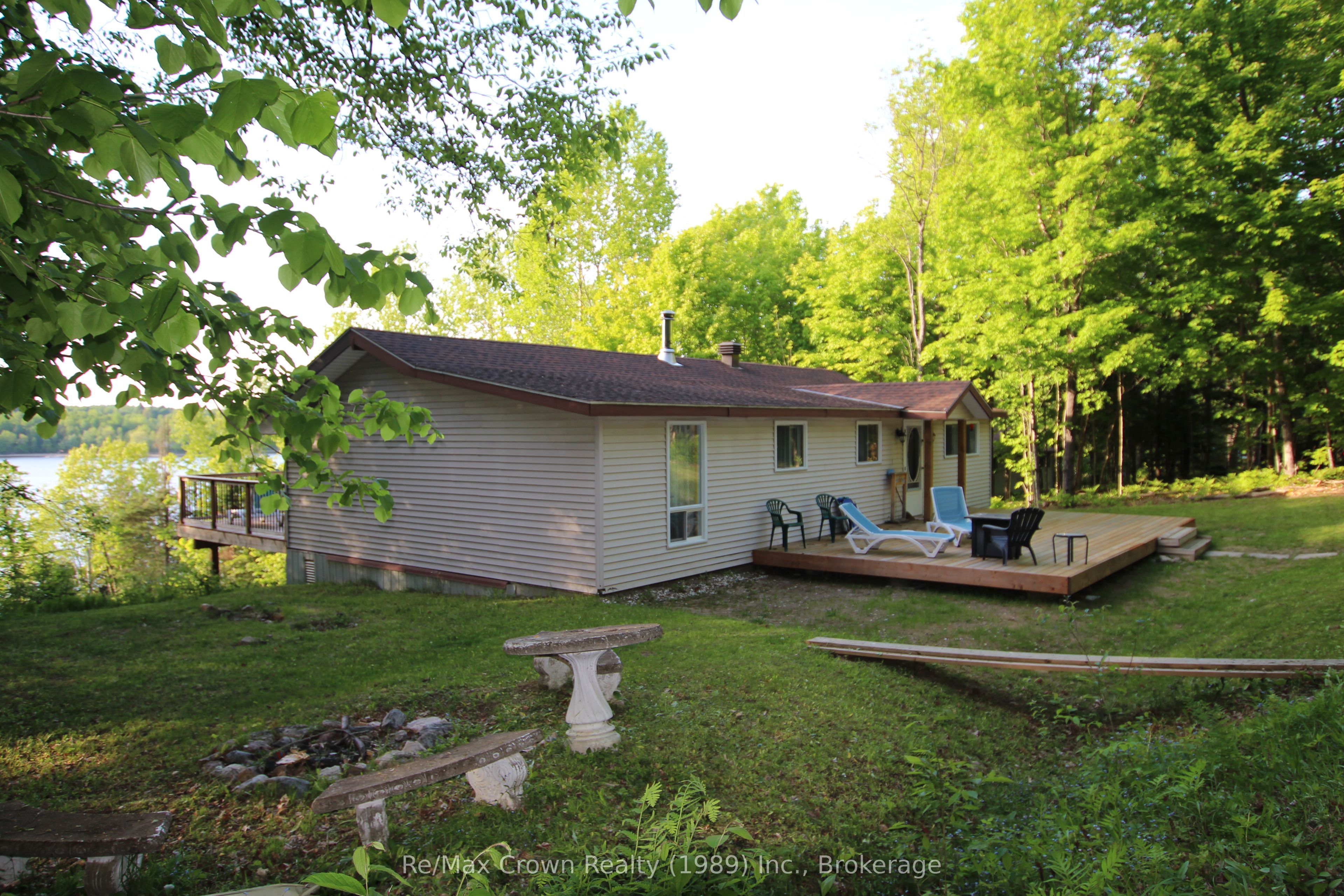 581 Limberlost Point Road, Parry Sound Remote Area, ON P0H 2R0 photo 2
