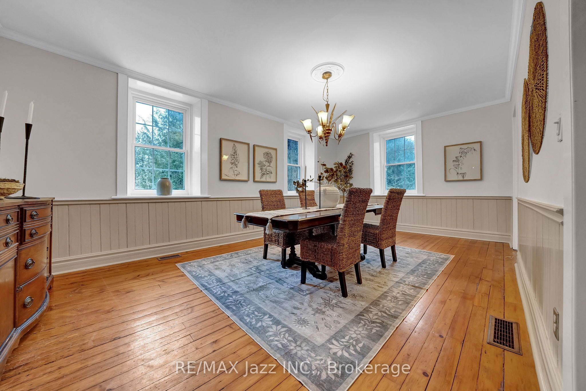 2402 Ganaraska Road, Port Hope, ON L0A 1B0 photo 5