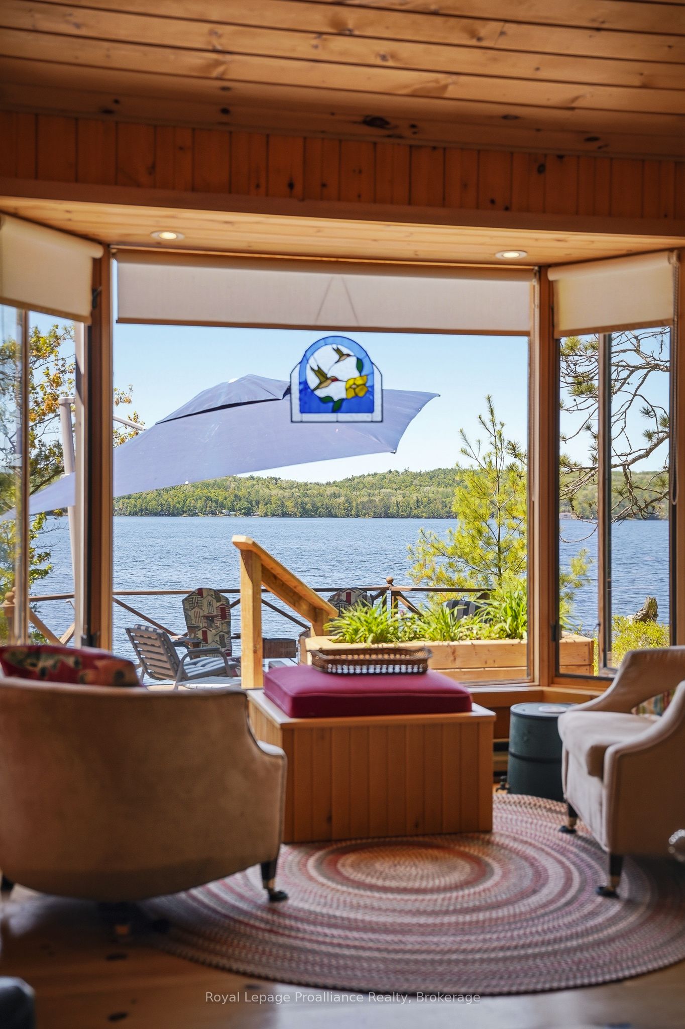 890 Mazinaw Lake, Addington Highlands, ON K0H 1K0