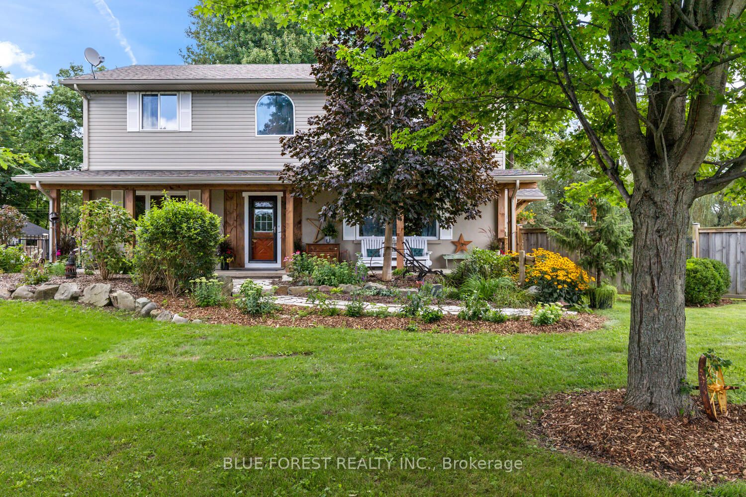 21948 Adelaide Street N, Middlesex Centre, ON N0M 1C0
