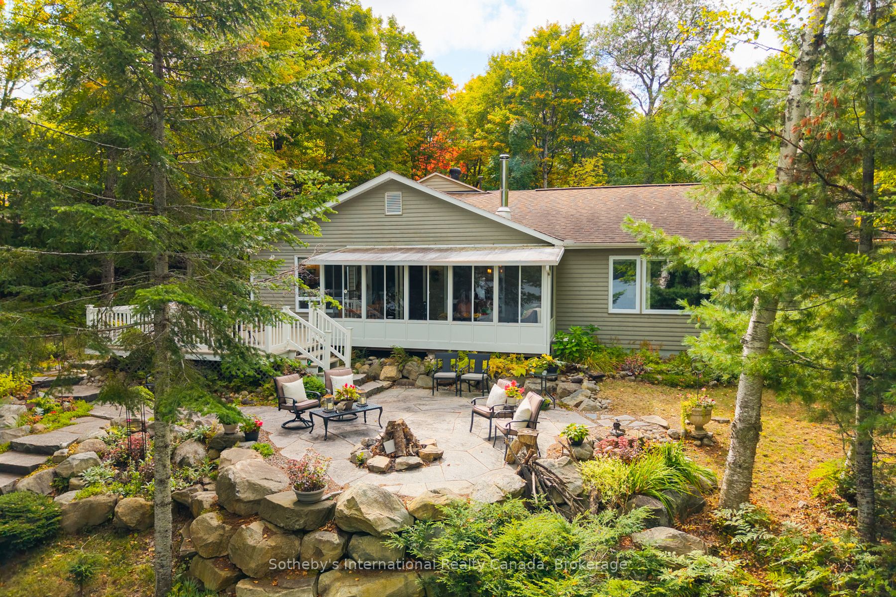 20 Fish Rock Road, Huntsville, ON P1H 2N5 photo 2