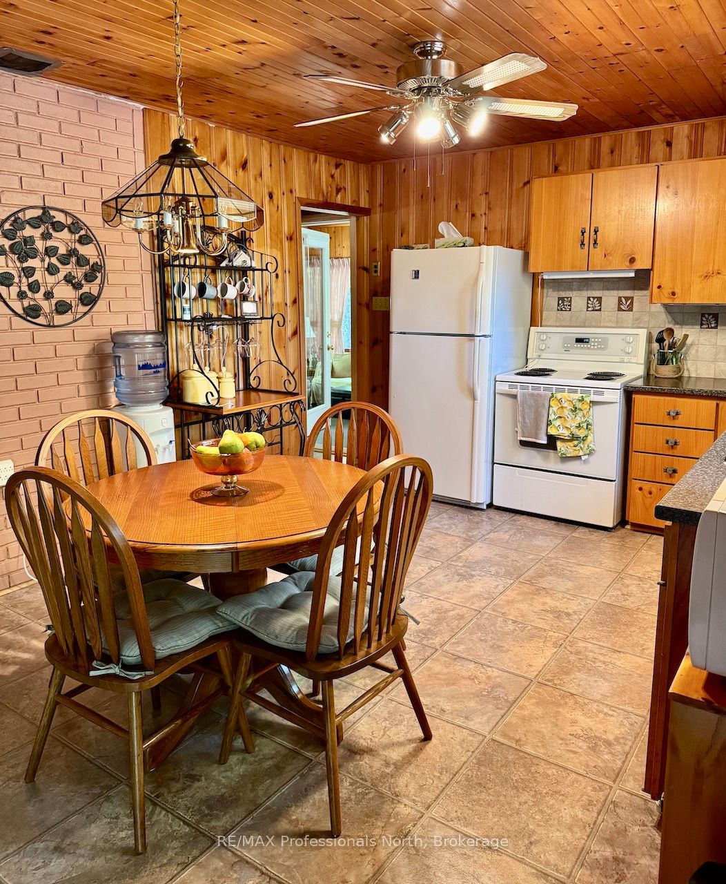 1808 Alsop Road, Highlands East, ON K0M 1R0 photo 4