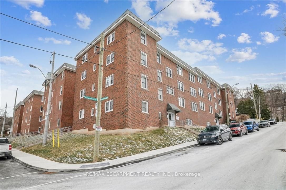 21 Mountwood Avenue 6, Hamilton, ON L8N 2G8 photo 2