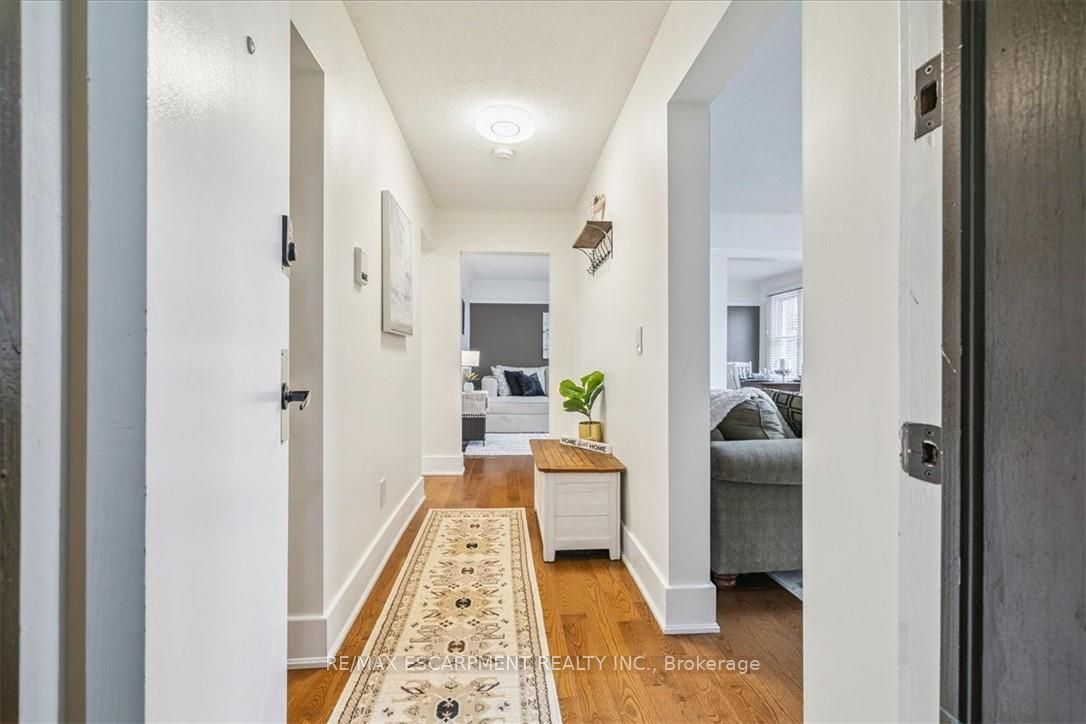 21 Mountwood Avenue 6, Hamilton, ON L8N 2G8 photo 5
