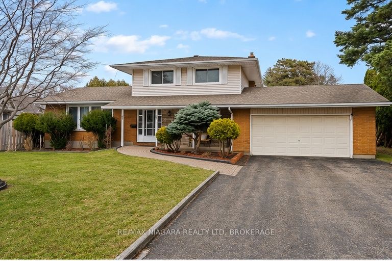 4 Tanner Circle, St. Catharines, ON L2N 3M9