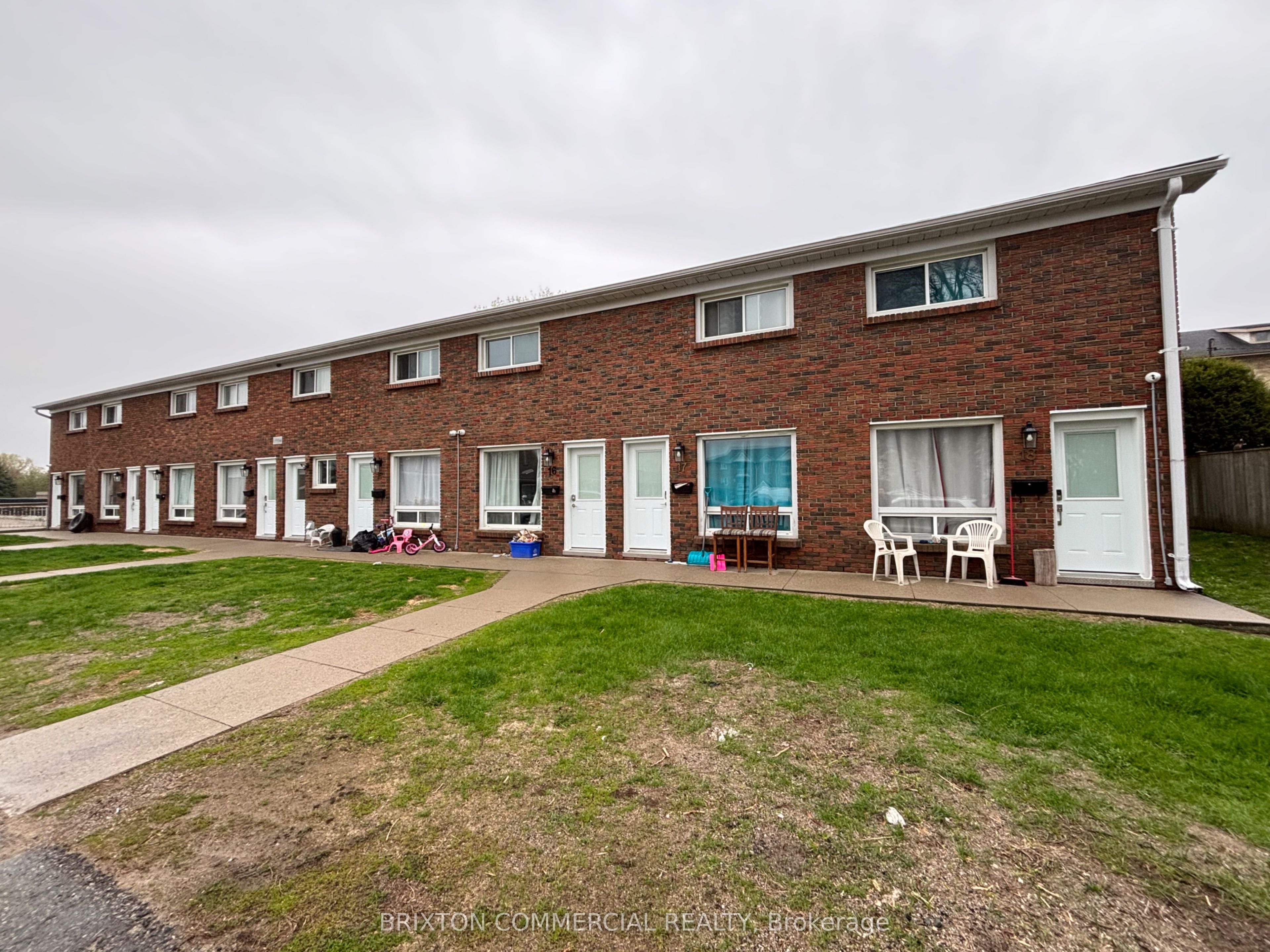 75 Elm Street 12, St. Thomas, ON N5R 1H7 photo 2