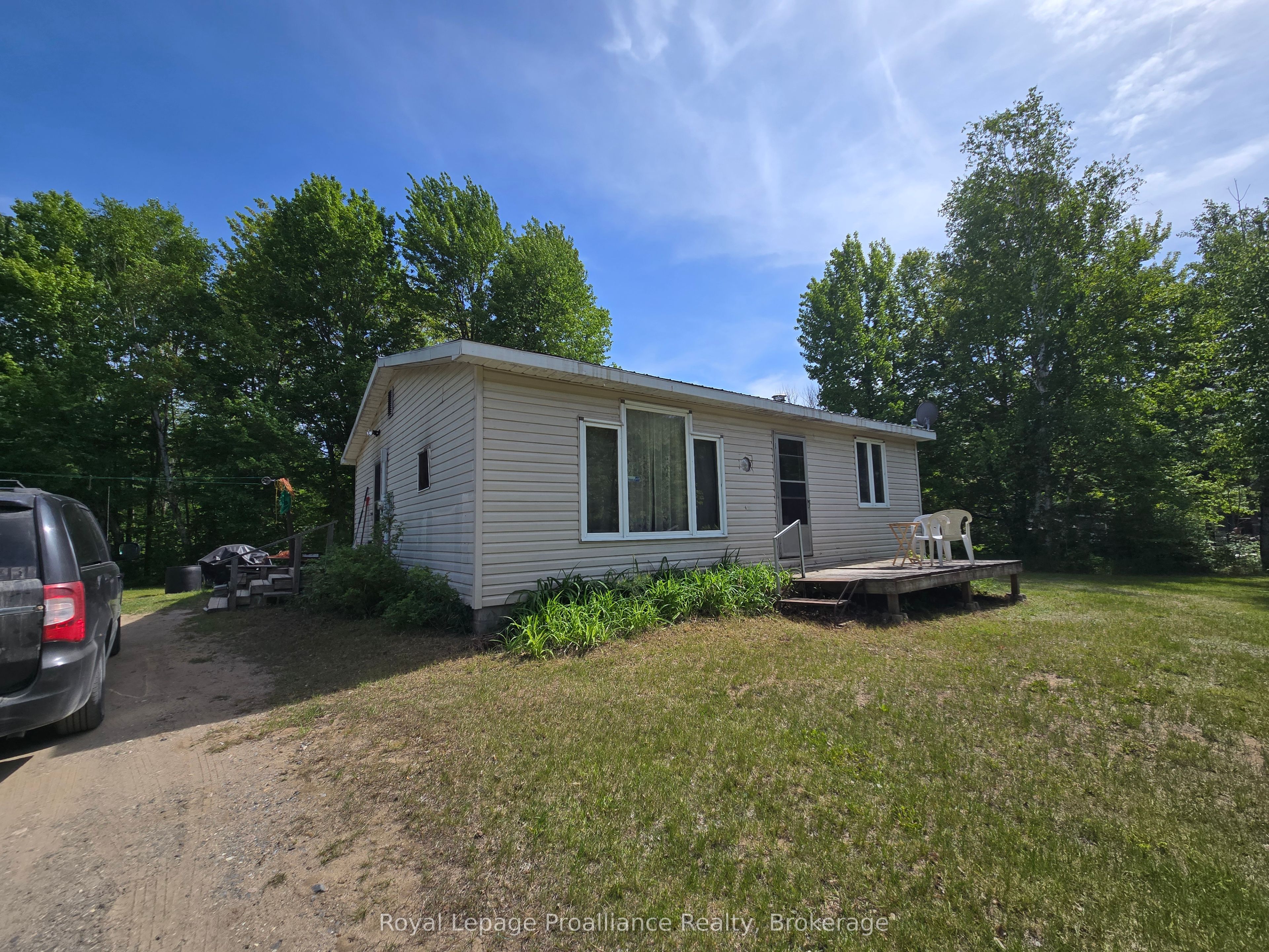 1699 Bordenwood Road, Frontenac, ON K0H 1B0 photo 2