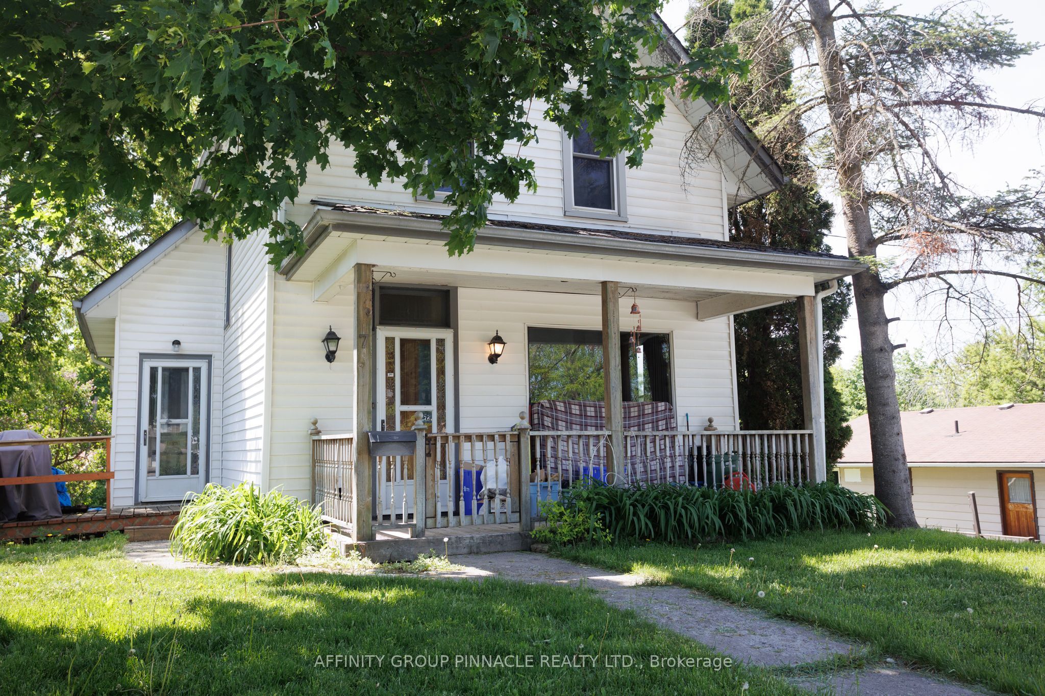 7 Colborne Street E, Kawartha Lakes, ON K9V 1J9 photo 2