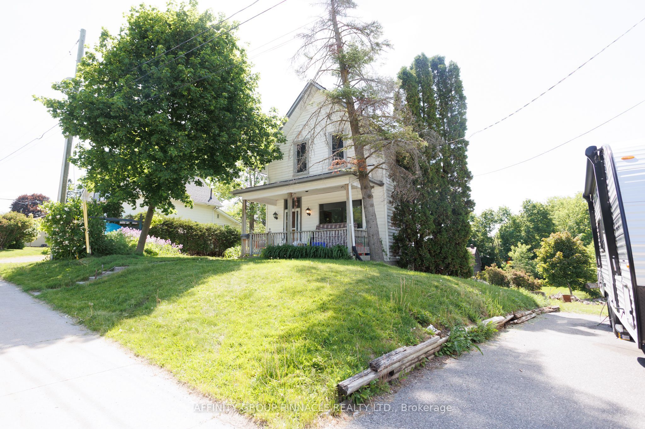 7 Colborne Street E, Kawartha Lakes, ON K9V 1J9 photo 3