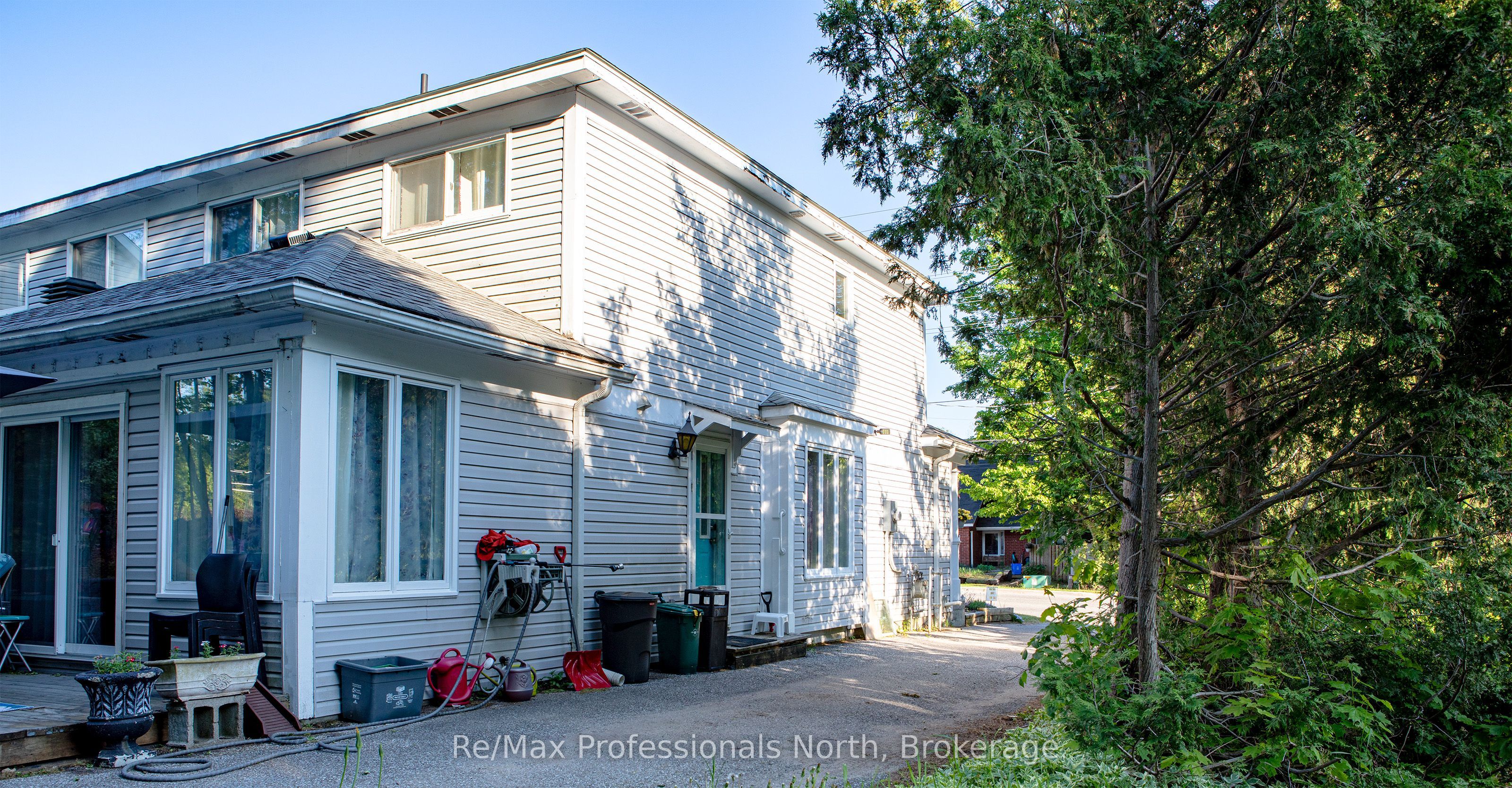 340 James Street W, Gravenhurst, ON P1P 1J7 photo 3