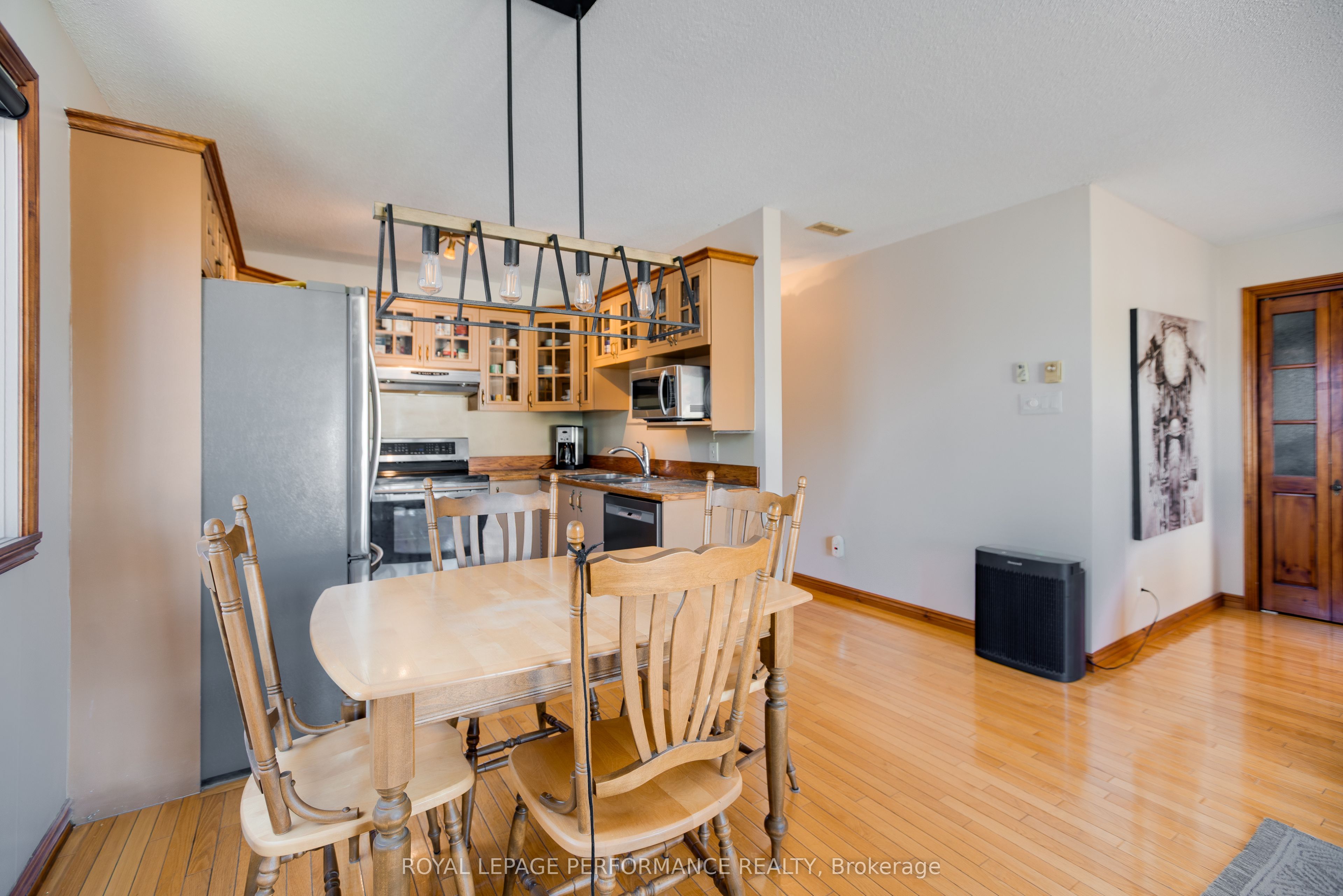 433 Tupper Street, Hawkesbury, ON K6A 3L9 photo 5