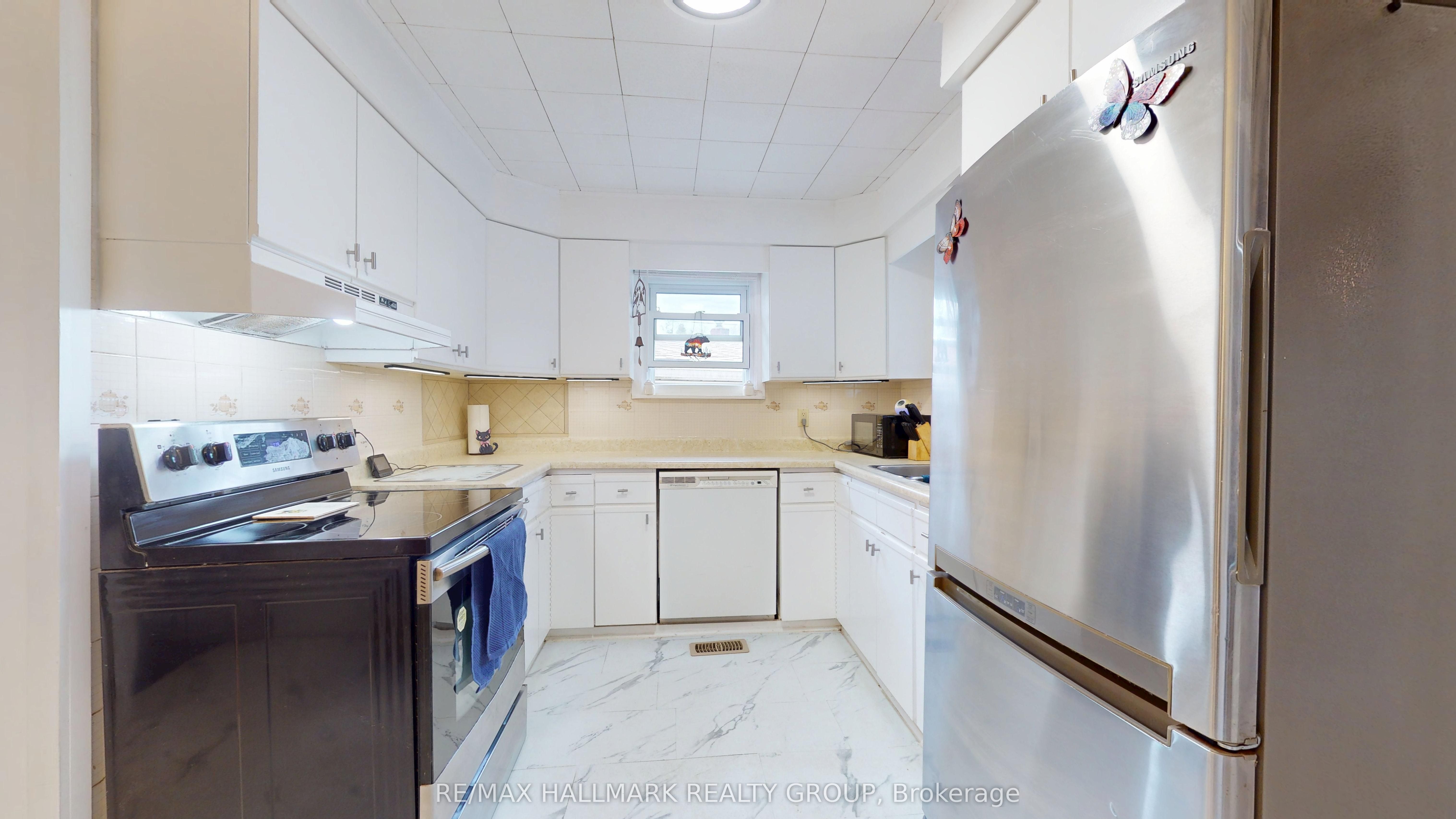 20 Crawford Street, Brockville, ON K6V 1S3 photo 3